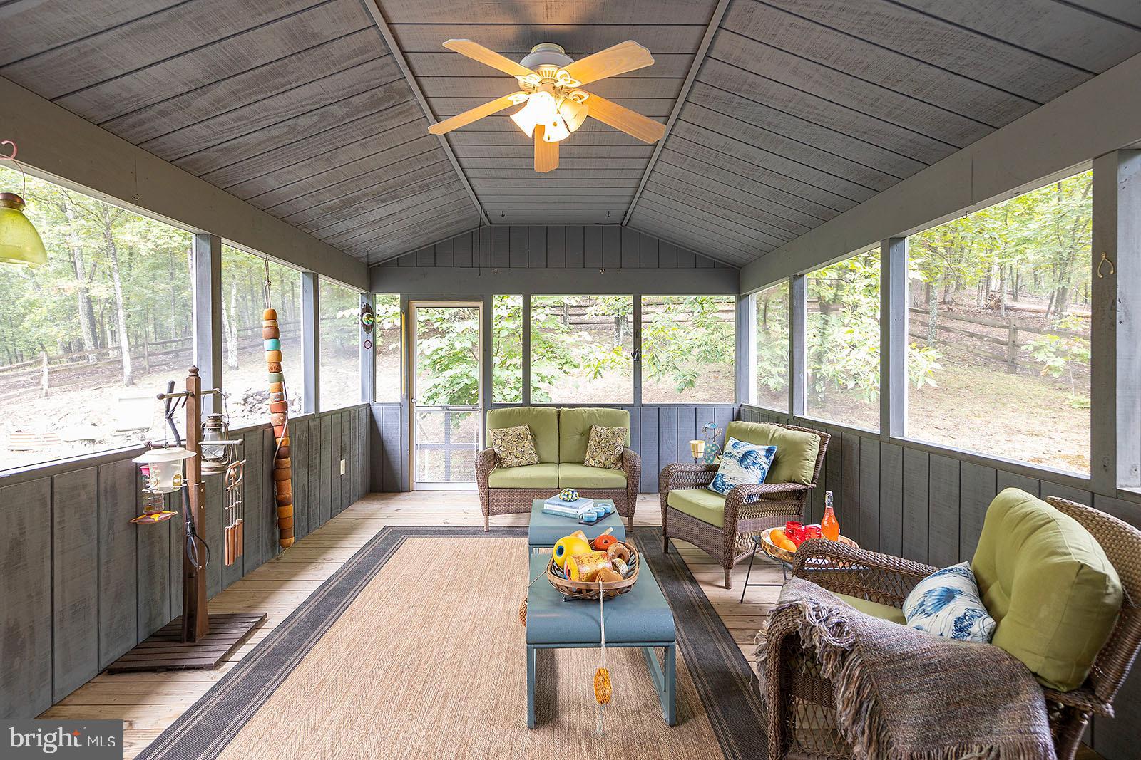 THE CROSSING AT GREAT CACAPON - Residential