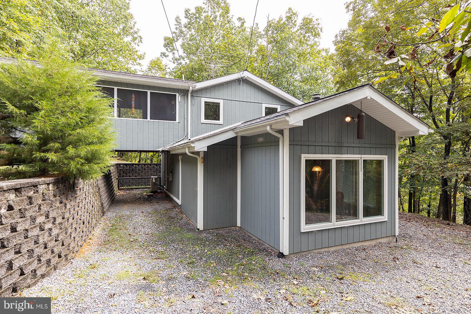 THE CROSSING AT GREAT CACAPON - Residential