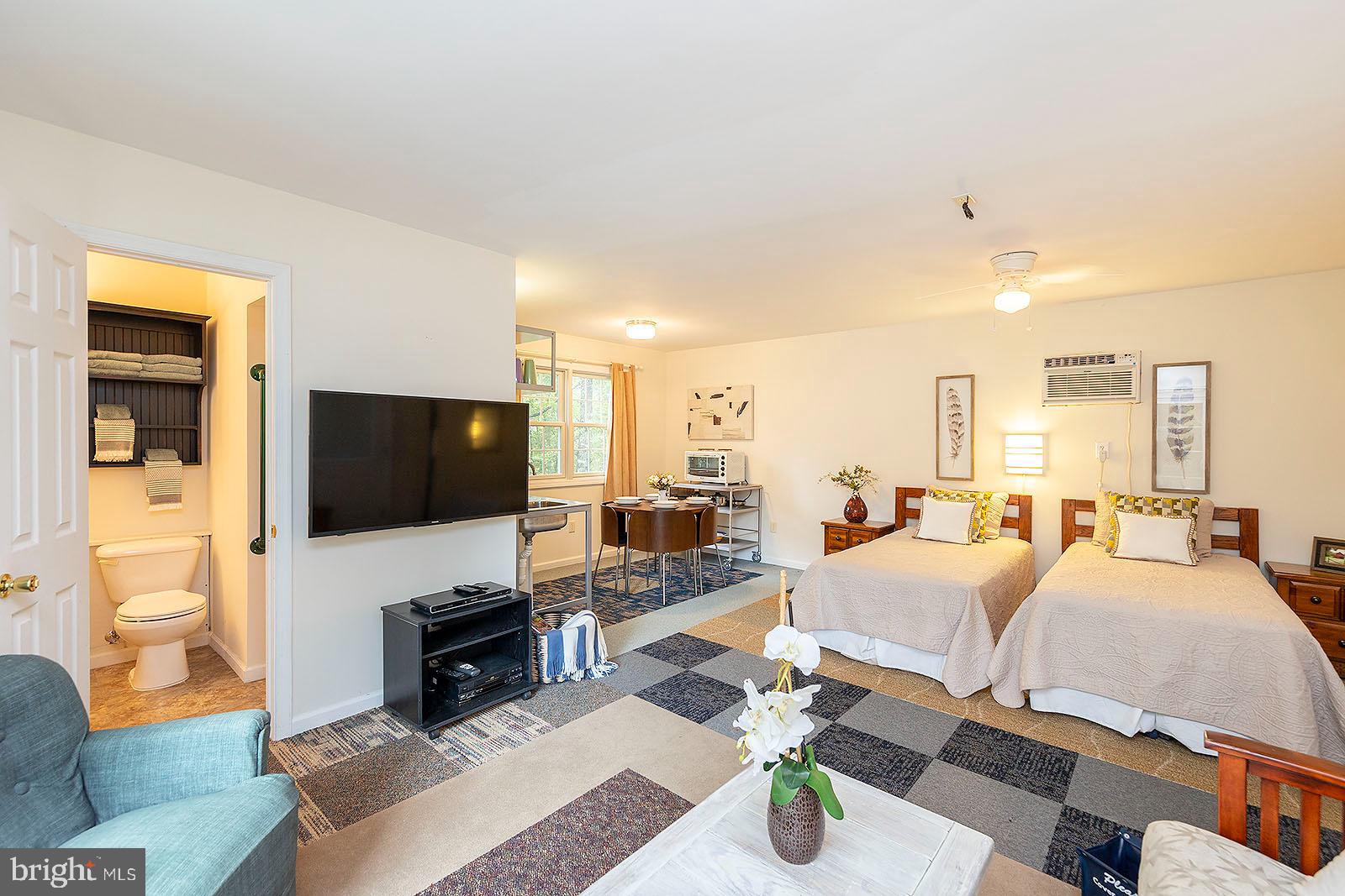 THE CROSSING AT GREAT CACAPON - Residential