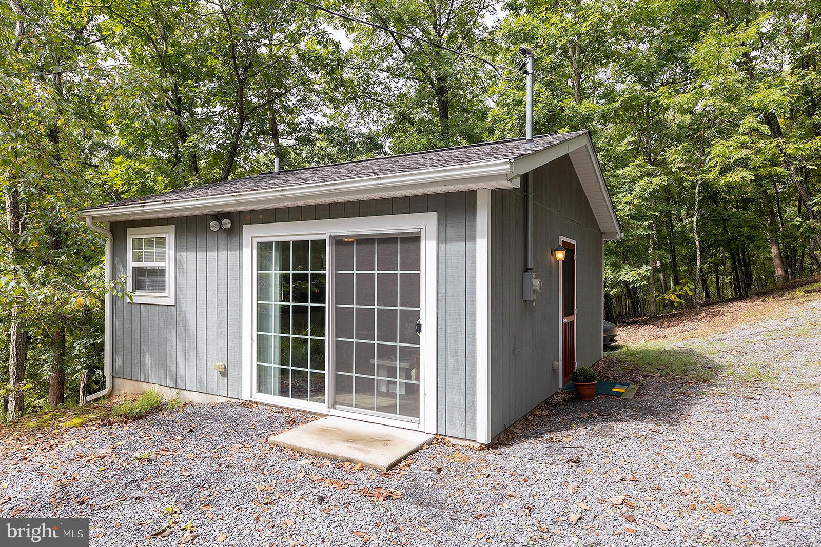 THE CROSSING AT GREAT CACAPON - Residential