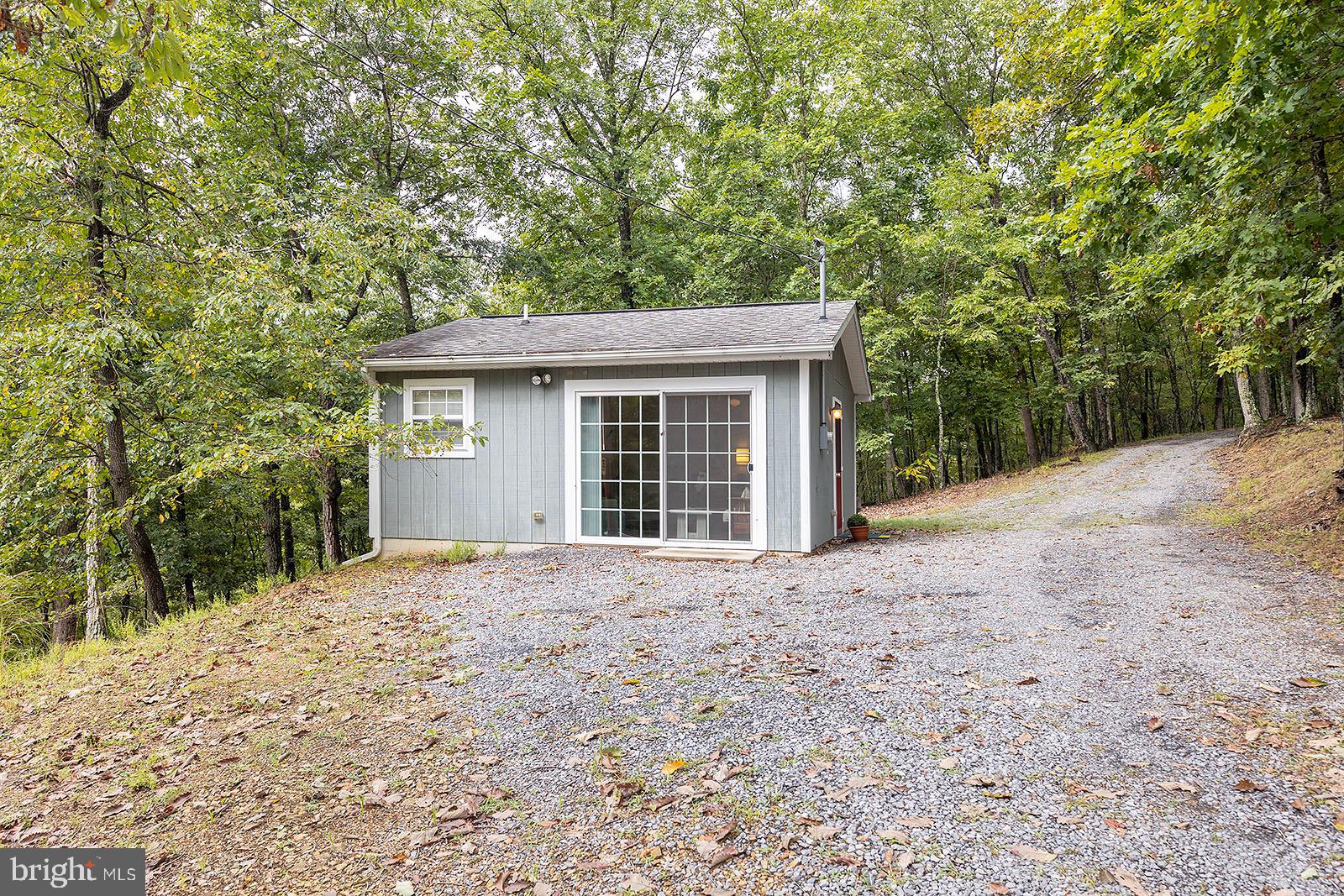 THE CROSSING AT GREAT CACAPON - Residential