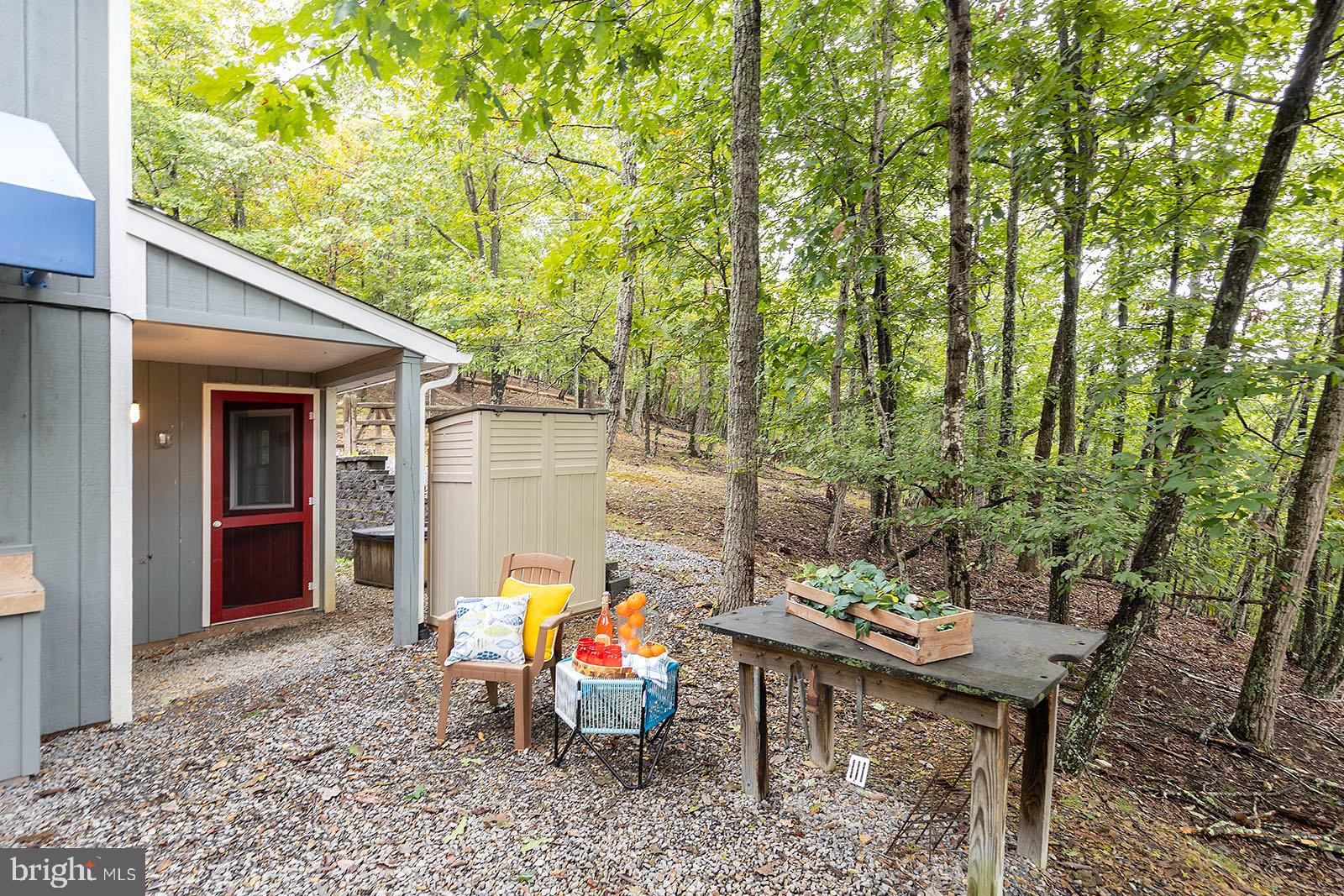 THE CROSSING AT GREAT CACAPON - Residential