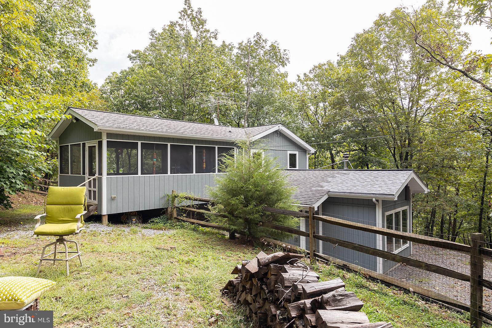 THE CROSSING AT GREAT CACAPON - Residential
