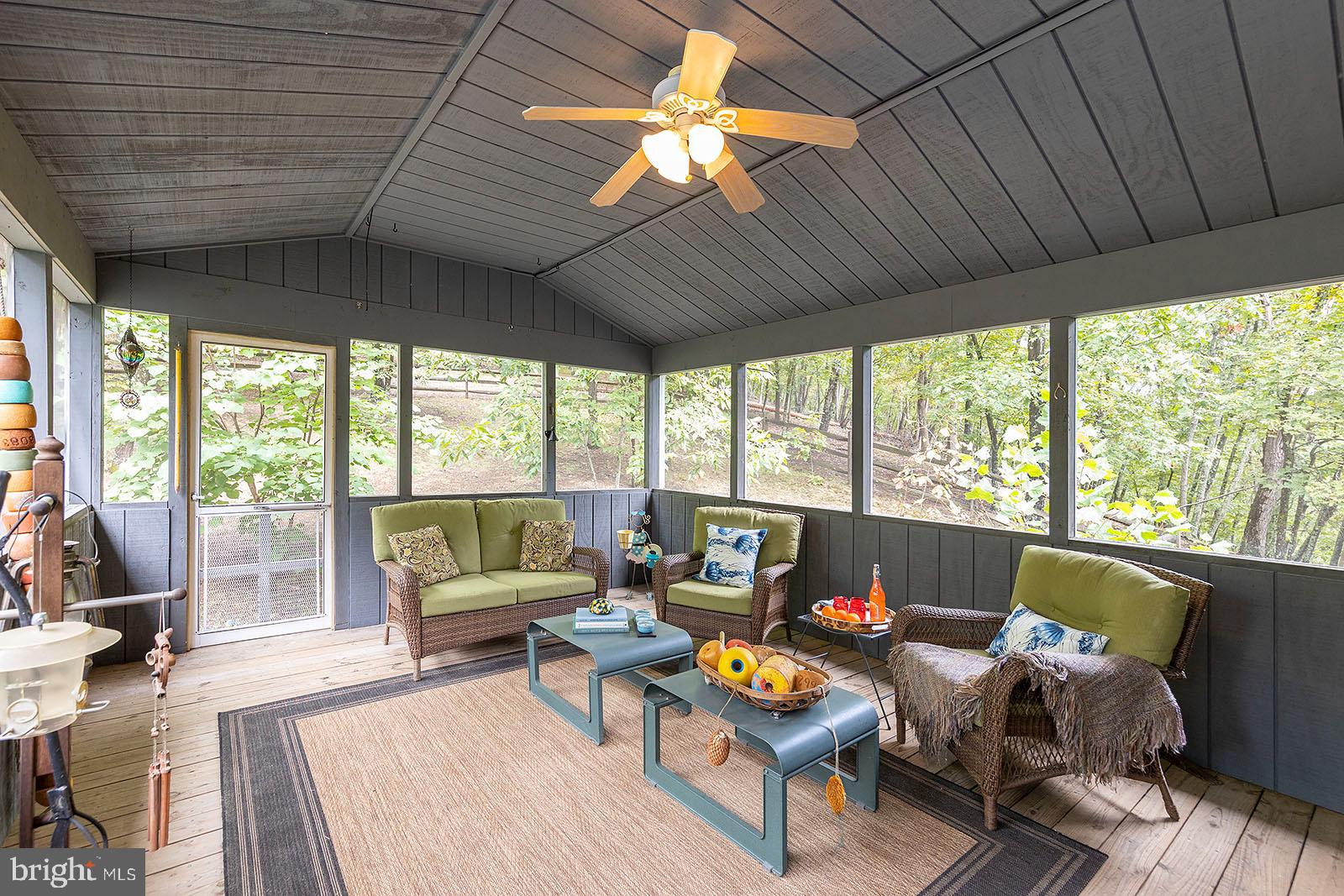 THE CROSSING AT GREAT CACAPON - Residential