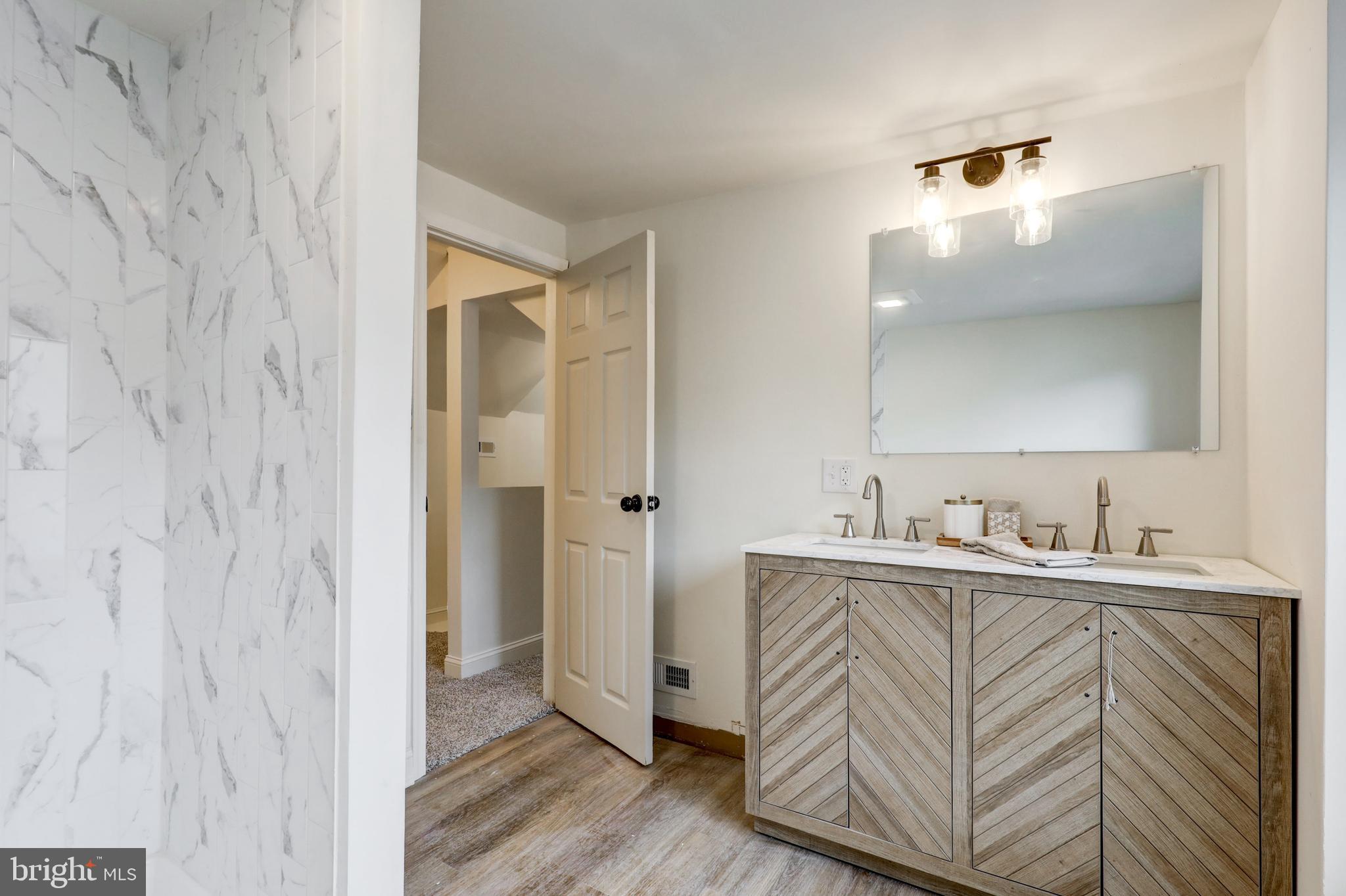 ROCKLEDGE - Residential