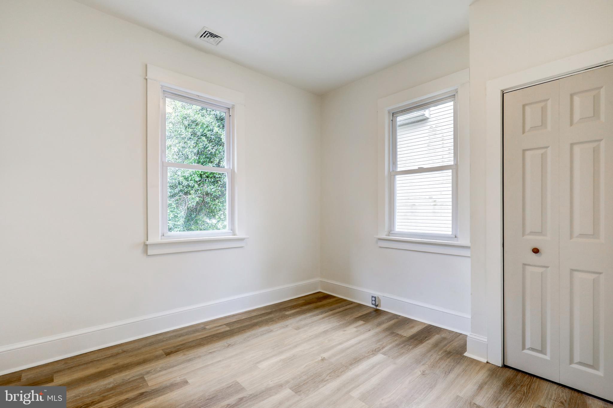 ROCKLEDGE - Residential