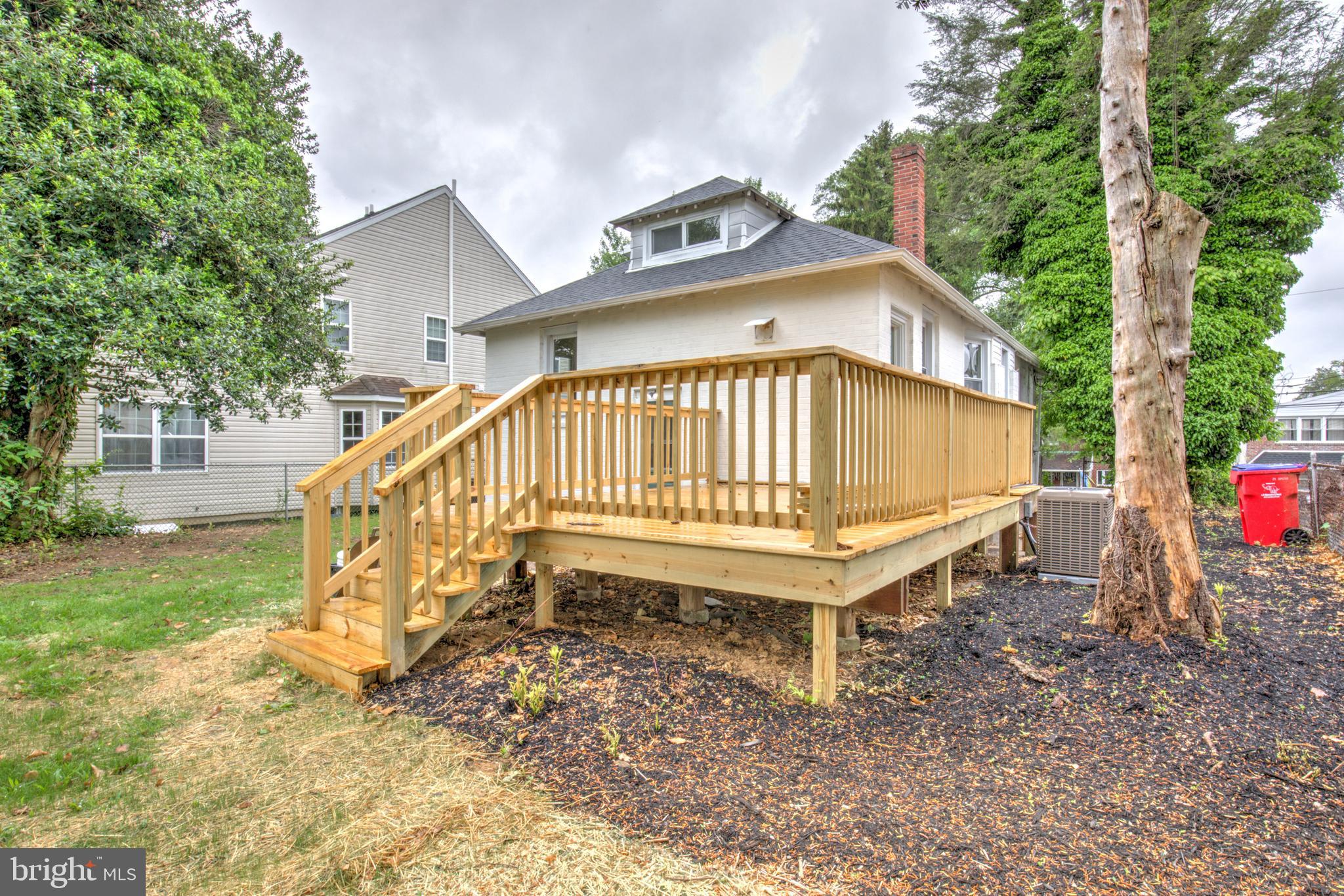 ROCKLEDGE - Residential