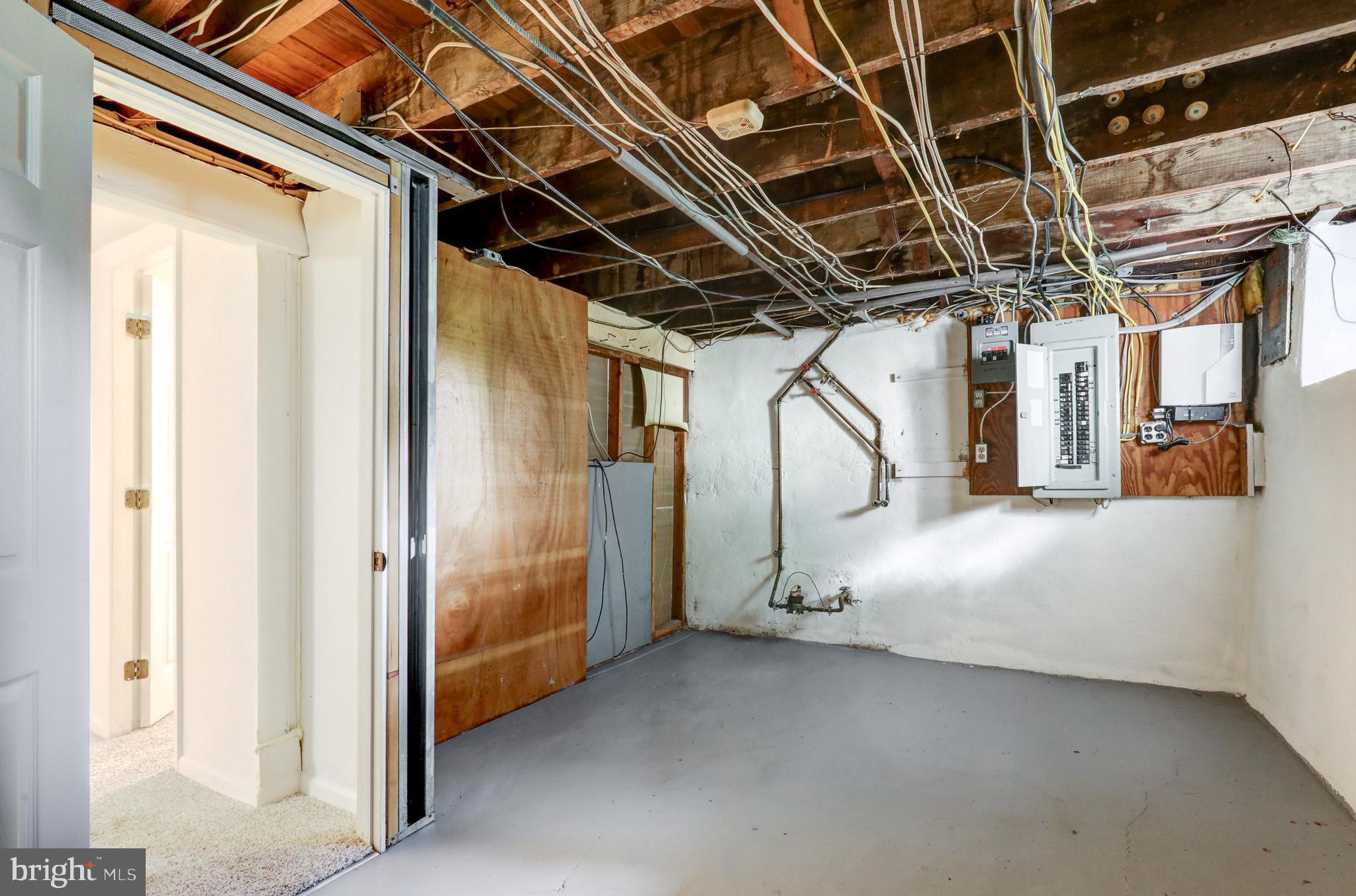 ROCKLEDGE - Residential