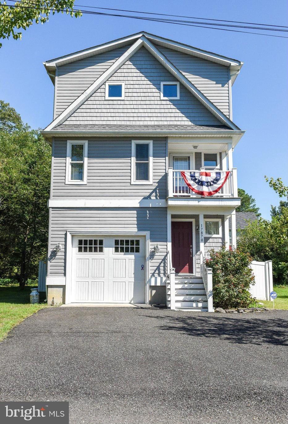 ST GEORGE BEACH - Residential