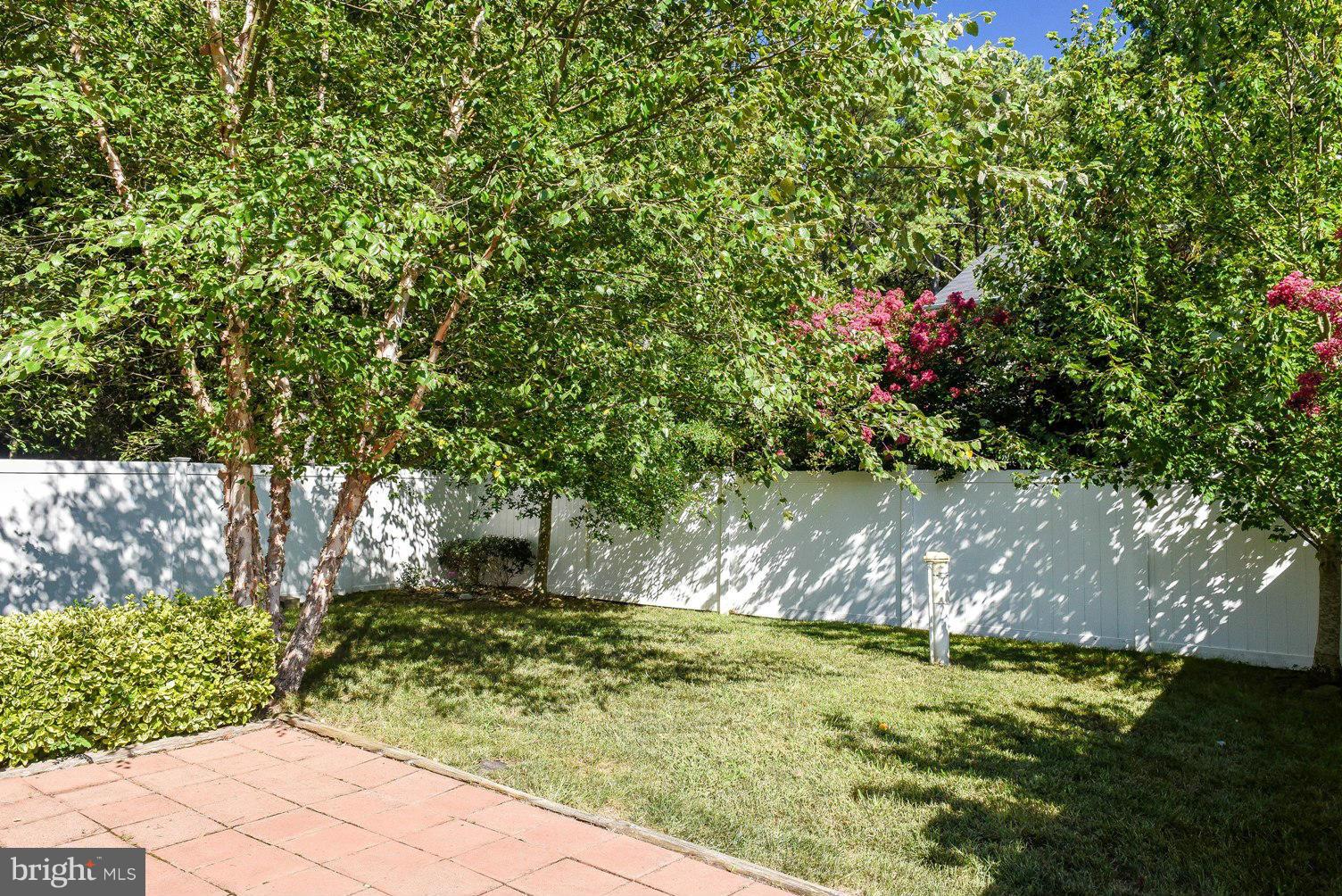 ST GEORGE BEACH - Residential