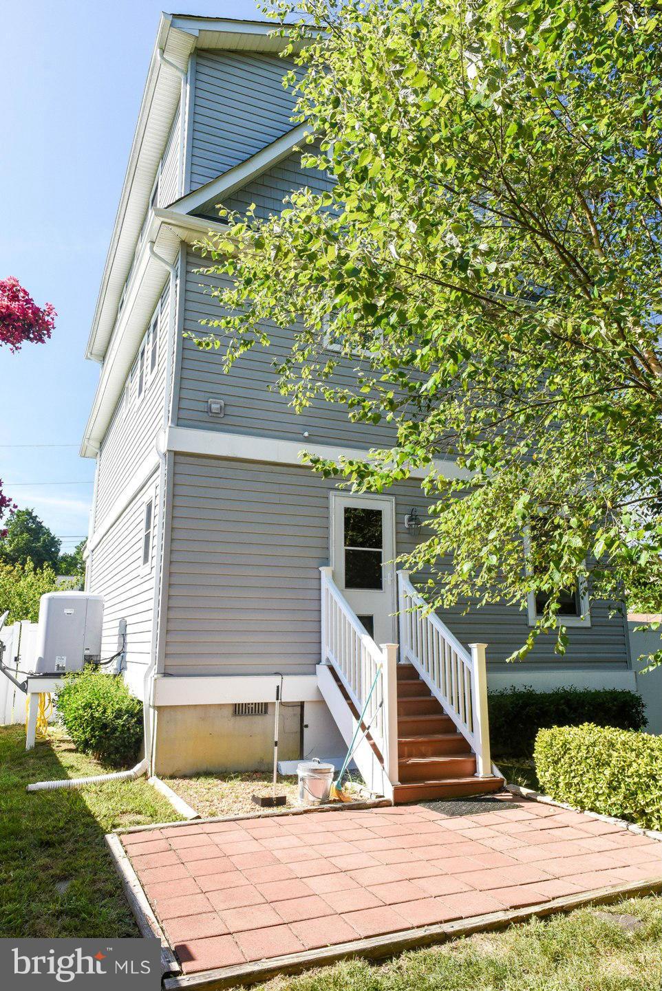 ST GEORGE BEACH - Residential