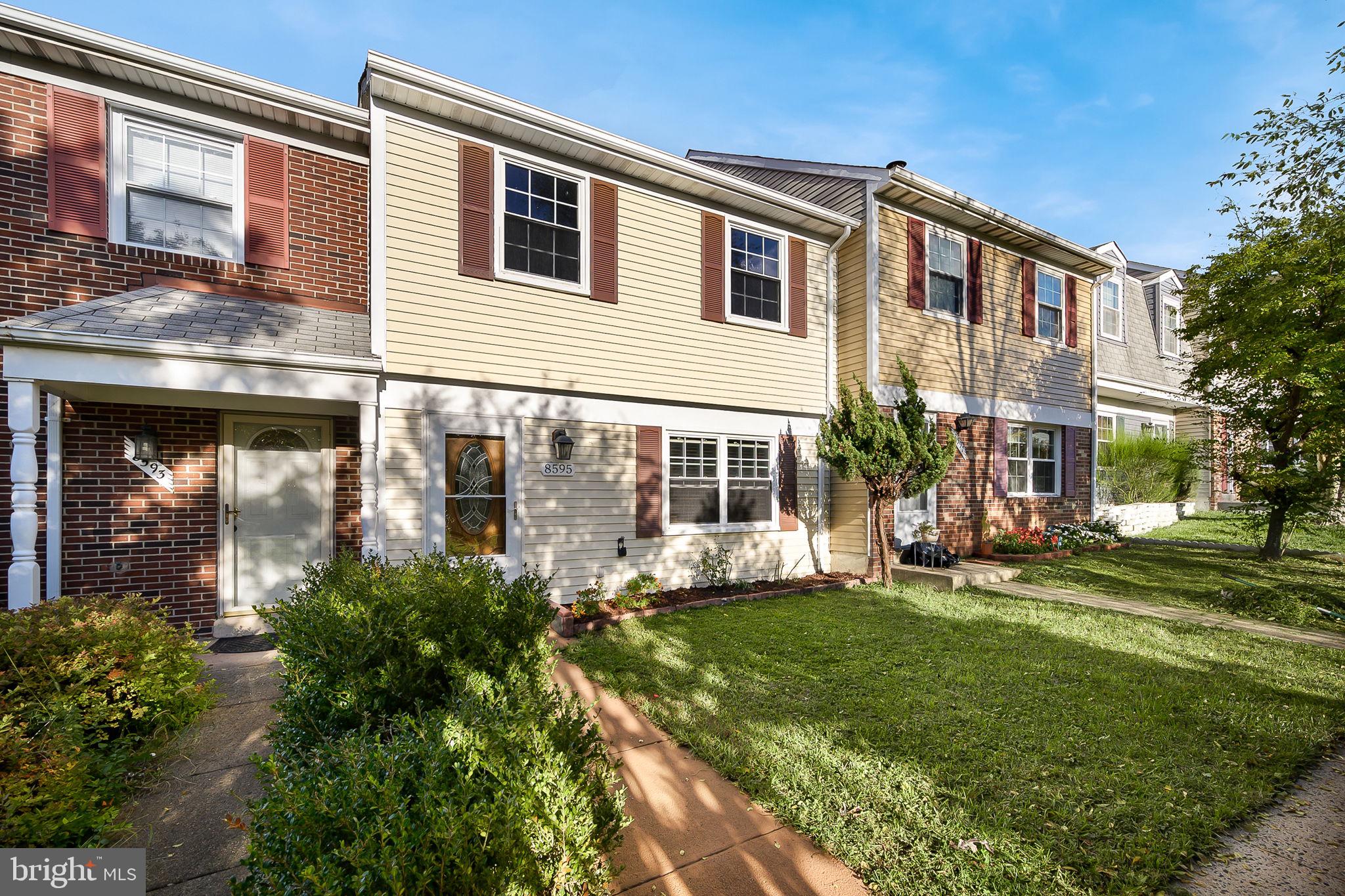 POINT OF WOODS - Residential