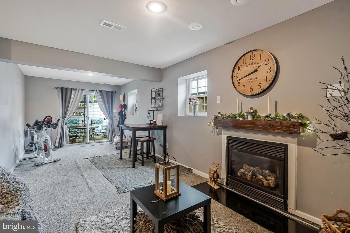 ST CHARLES SUB - SHEFFIELD - Residential