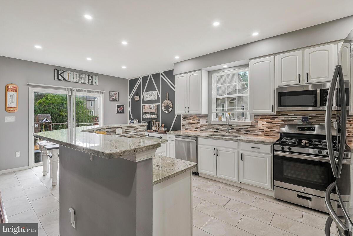 ST CHARLES SUB - SHEFFIELD - Residential