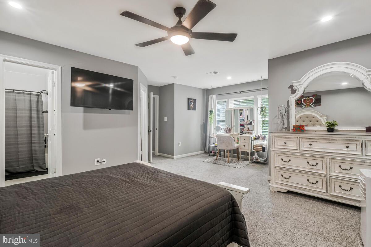 ST CHARLES SUB - SHEFFIELD - Residential