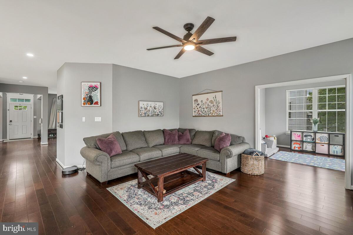 ST CHARLES SUB - SHEFFIELD - Residential