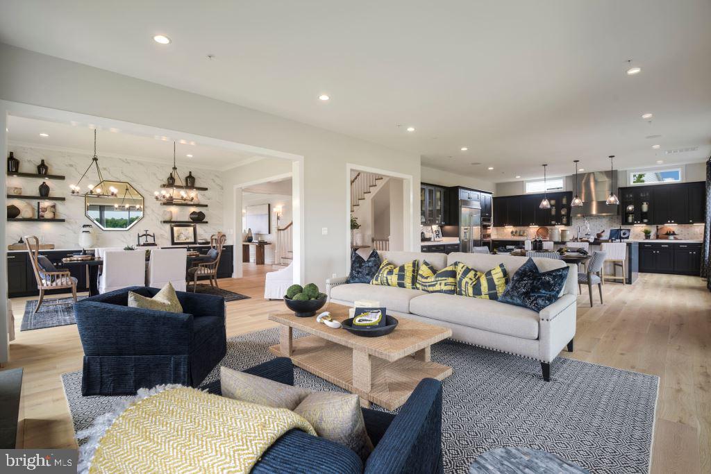 MT. PROSPECT - Residential