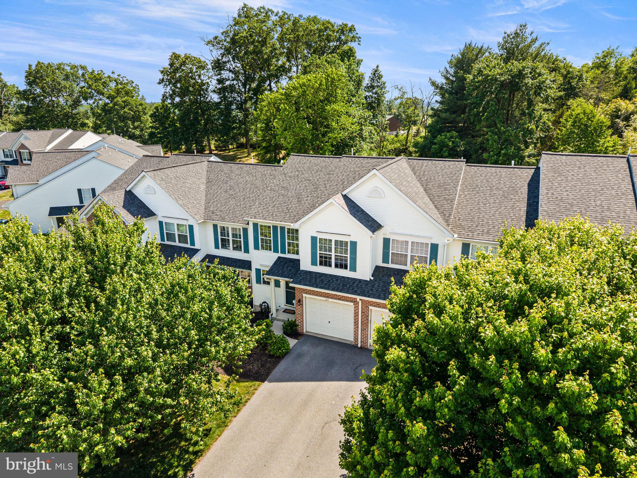 207 RED ROCK CIRCLE