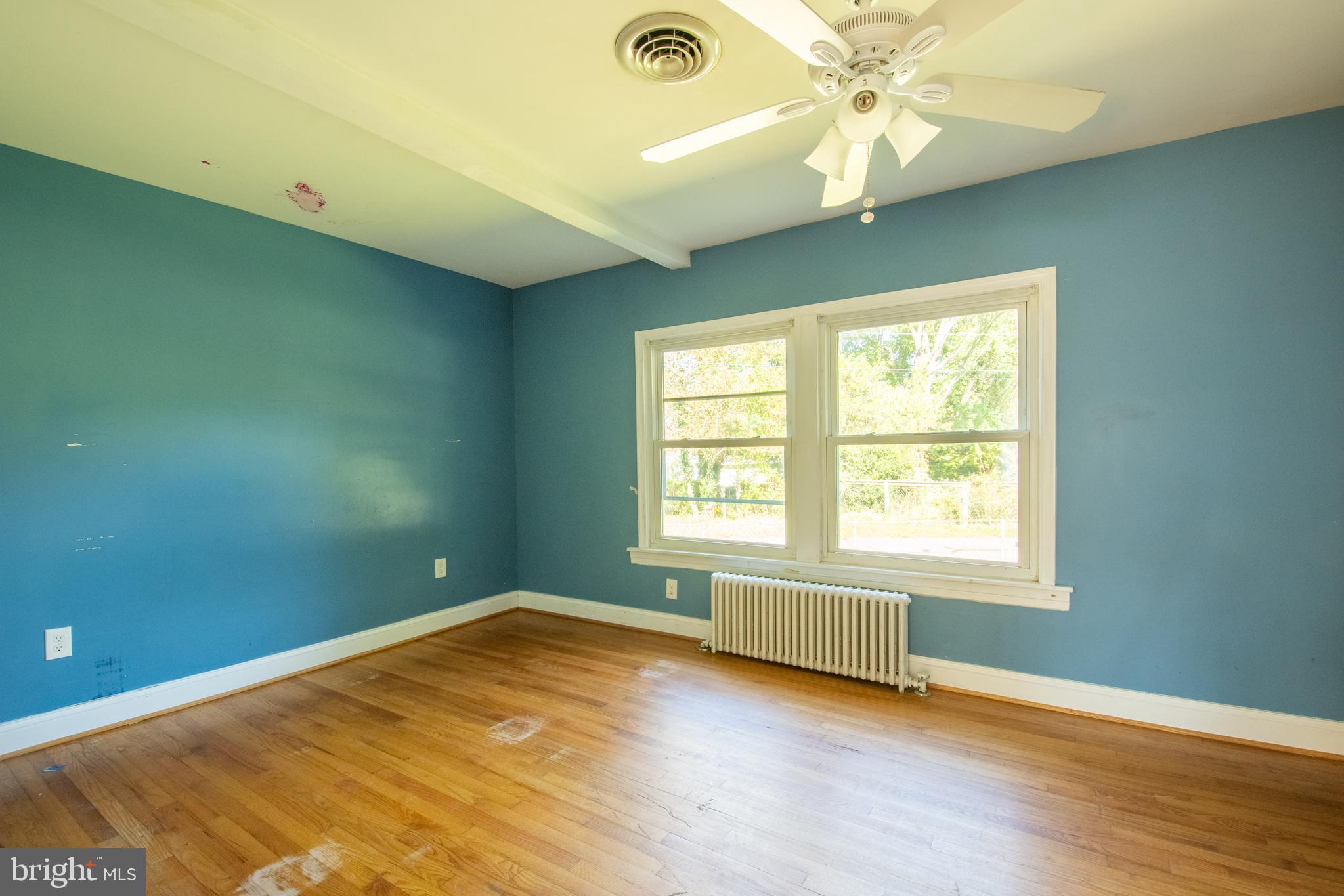 SOUTH RIVER PARK - Residential