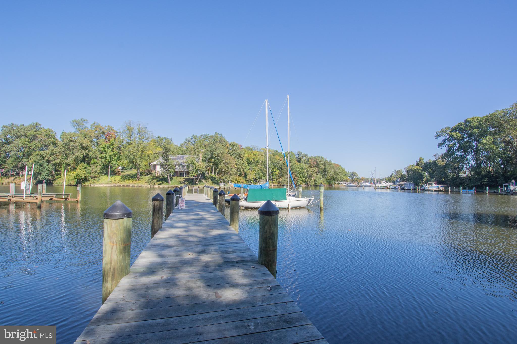 SOUTH RIVER PARK - Residential