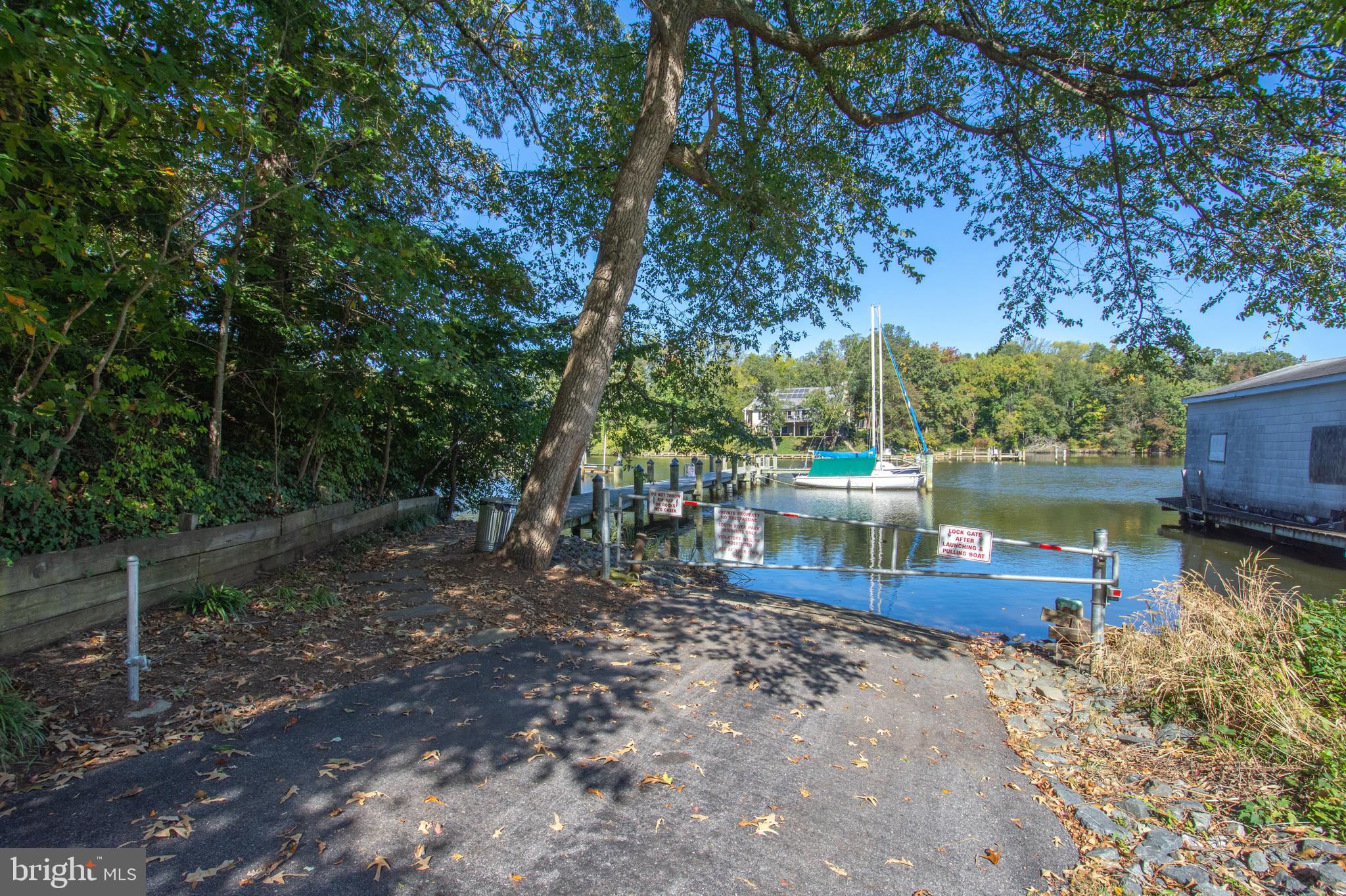 SOUTH RIVER PARK - Residential