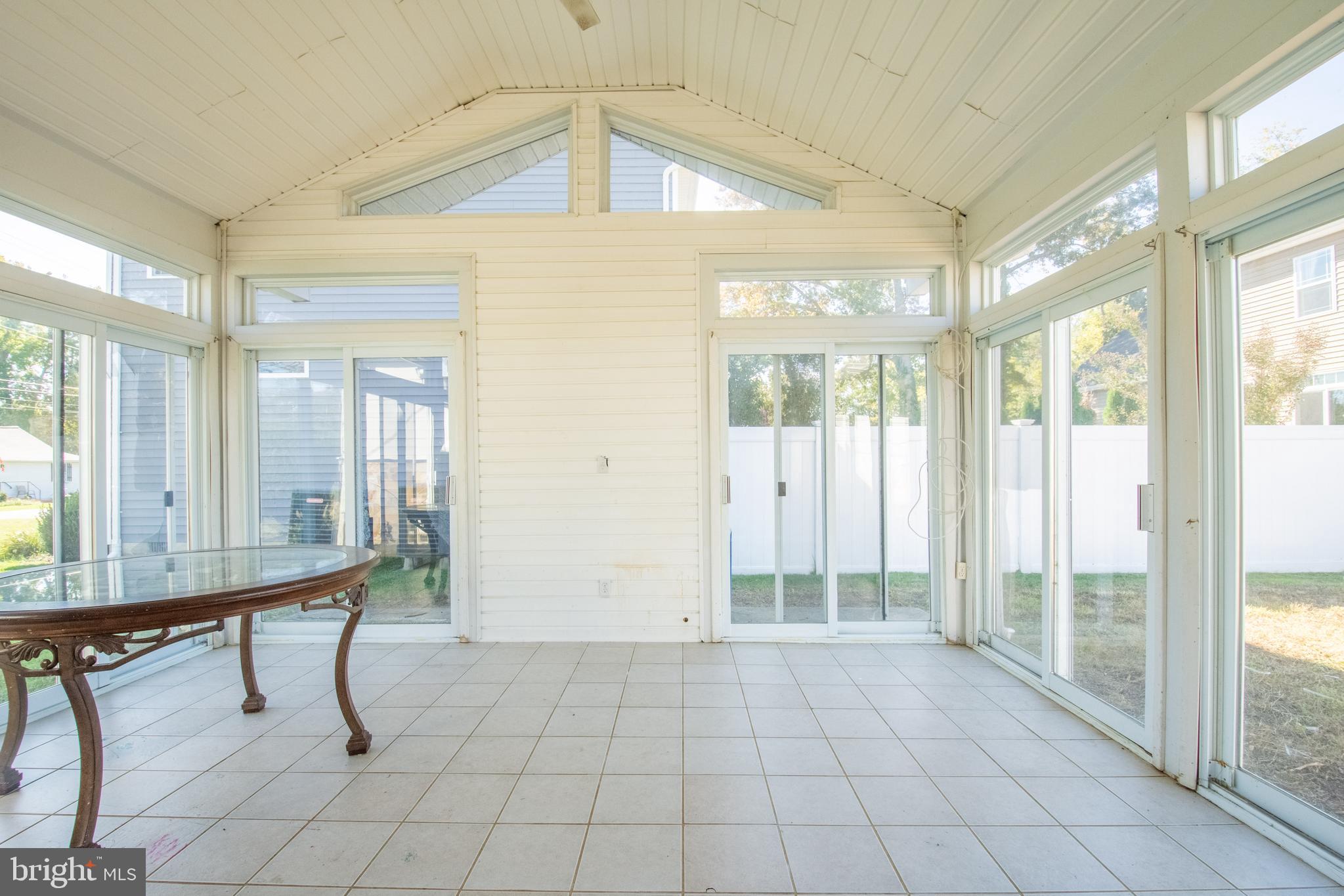 SOUTH RIVER PARK - Residential