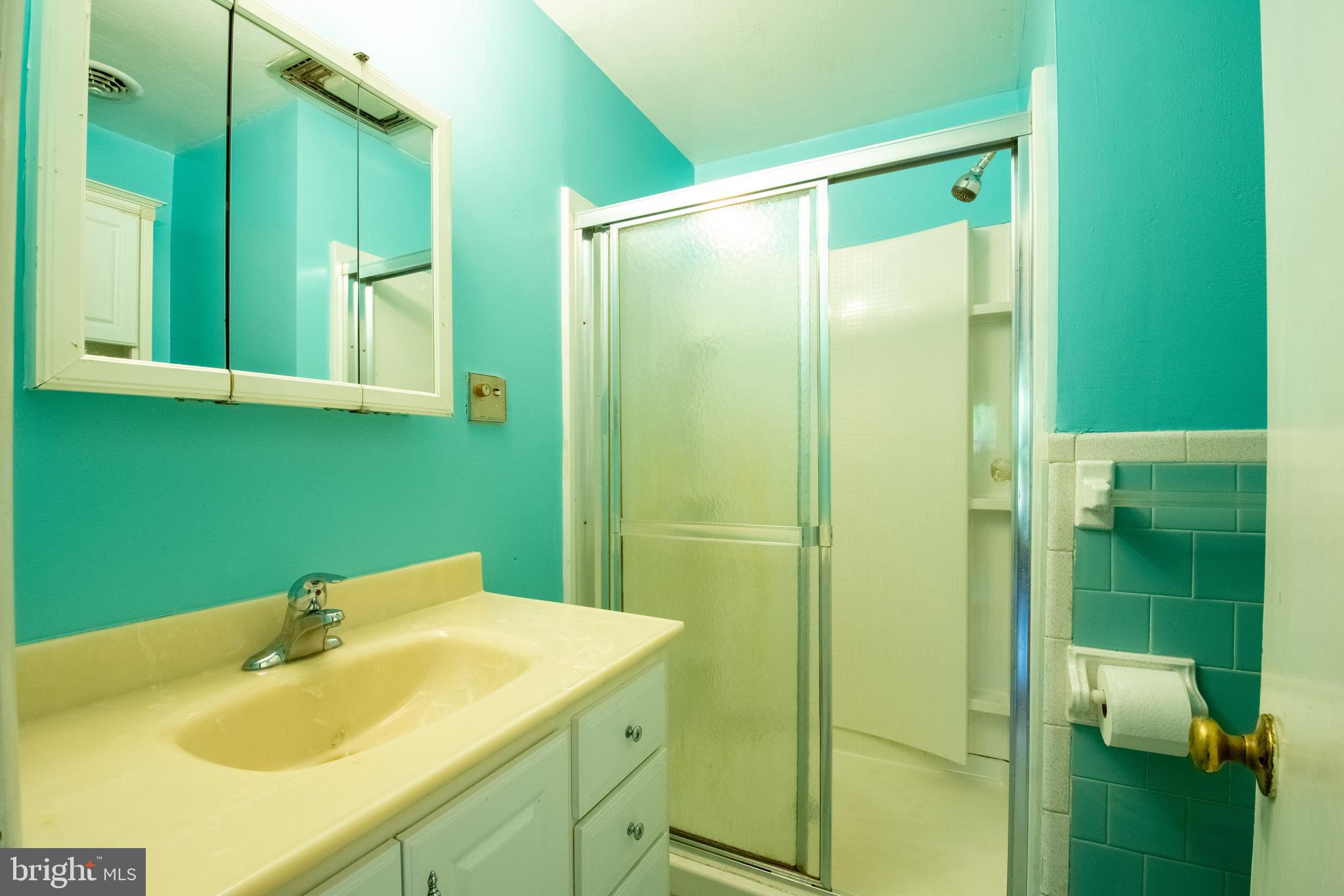 SOUTH RIVER PARK - Residential