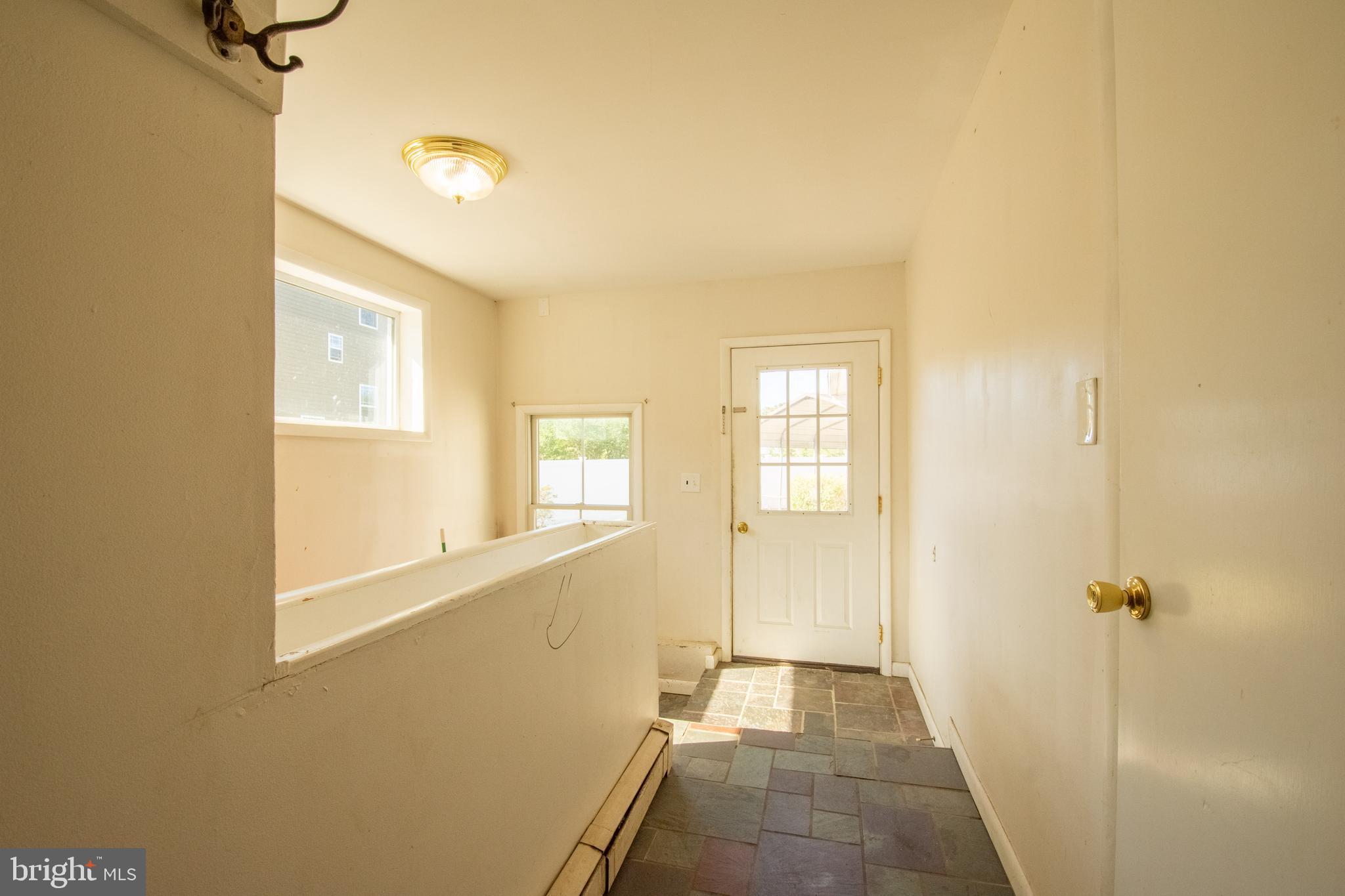 SOUTH RIVER PARK - Residential