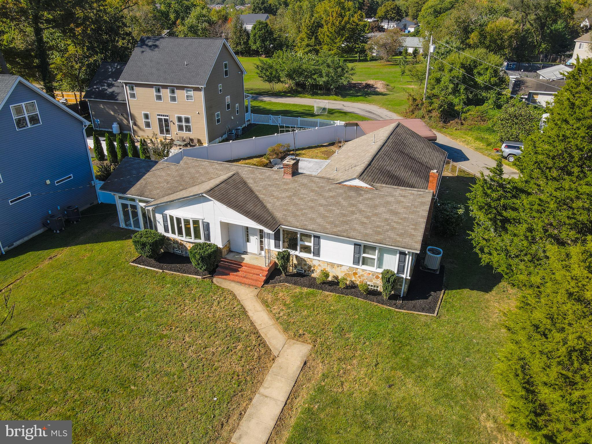 SOUTH RIVER PARK - Residential