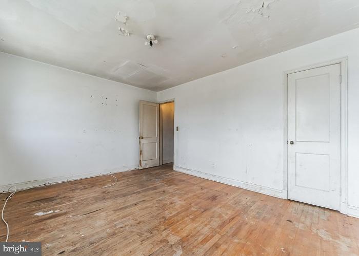 PARKSIDE - Residential