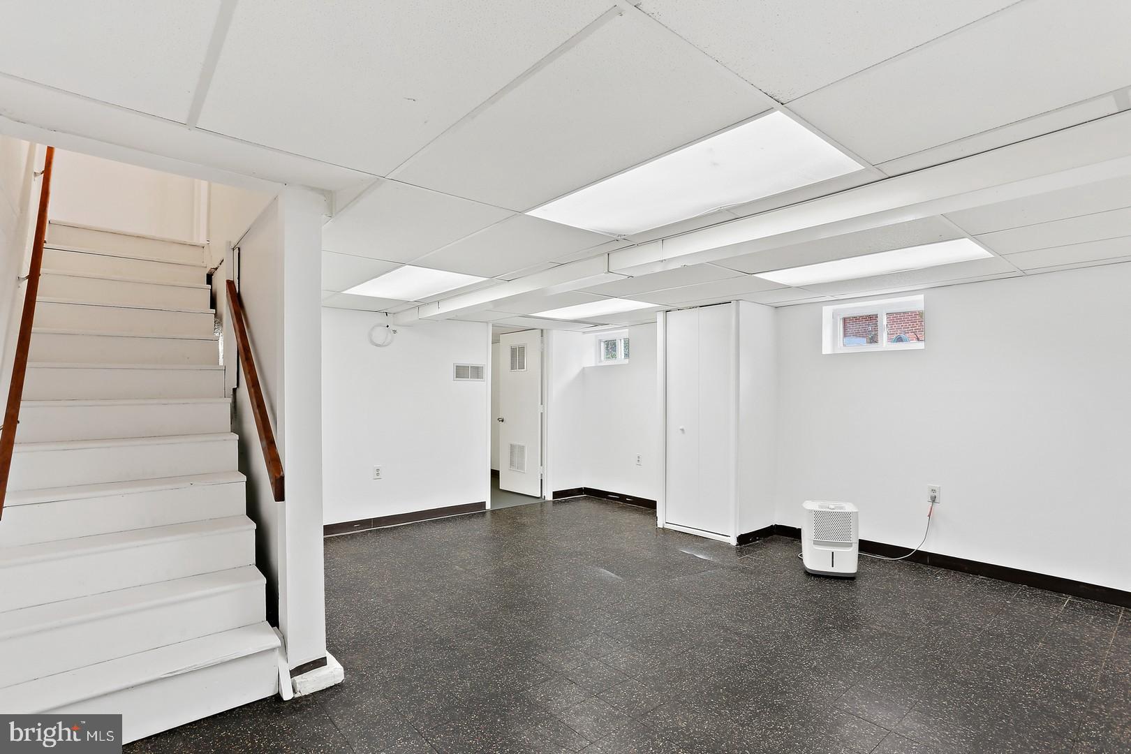 DUPONT VILLAGE - Residential