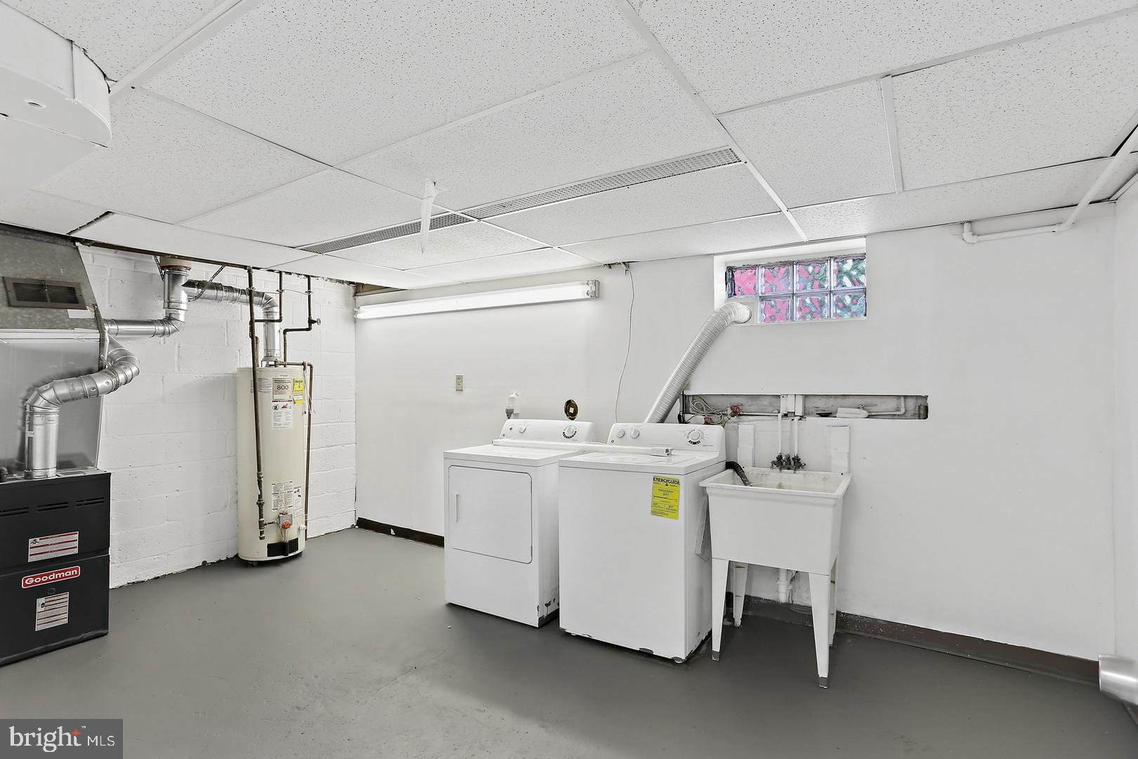 DUPONT VILLAGE - Residential