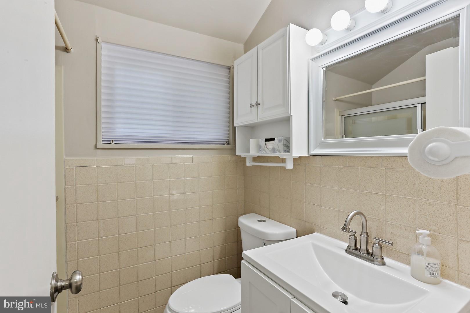 DUPONT VILLAGE - Residential