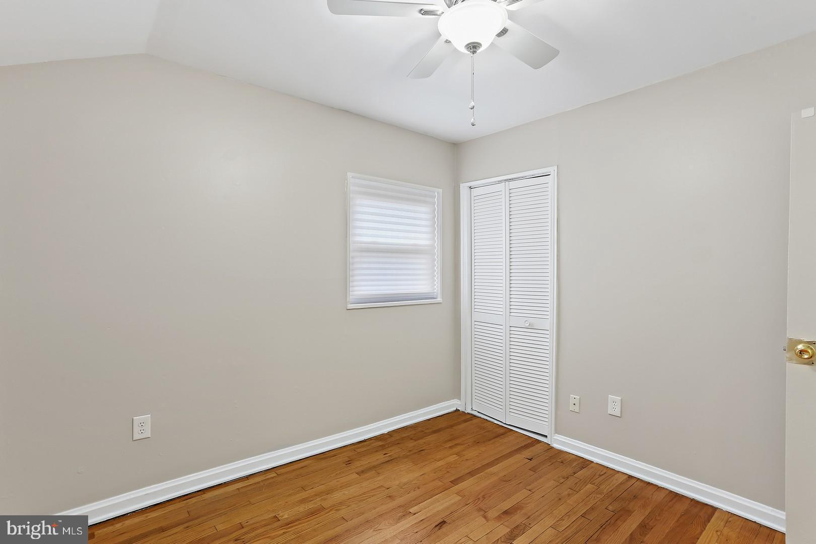 DUPONT VILLAGE - Residential