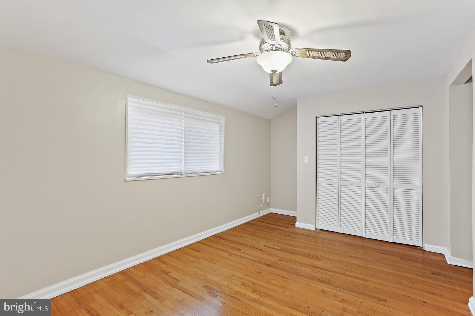 DUPONT VILLAGE - Residential