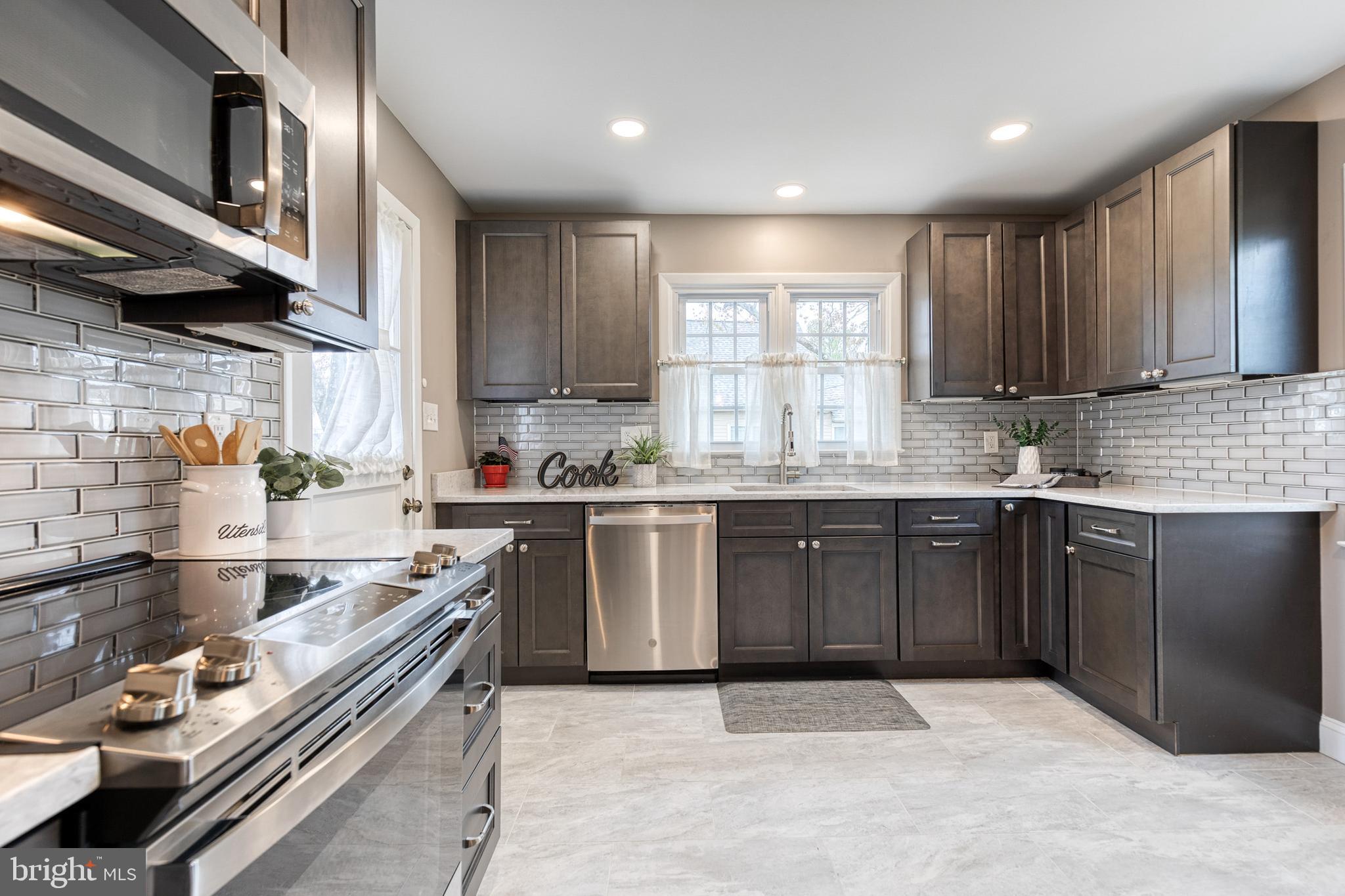 WESTVIEW PARK - Residential