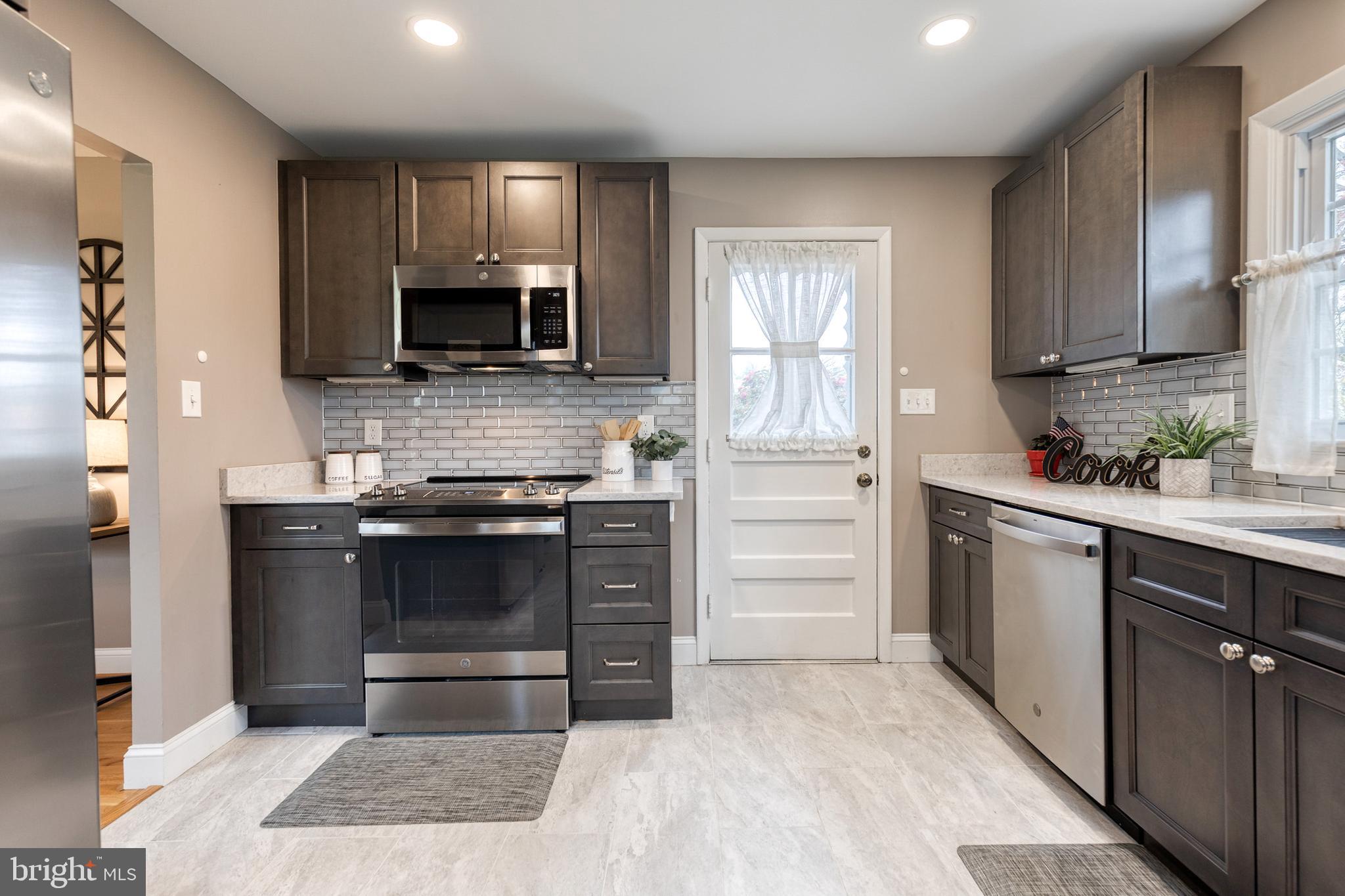 WESTVIEW PARK - Residential