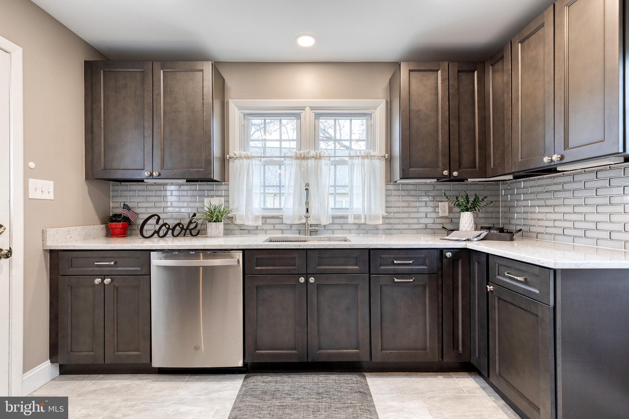 WESTVIEW PARK - Residential