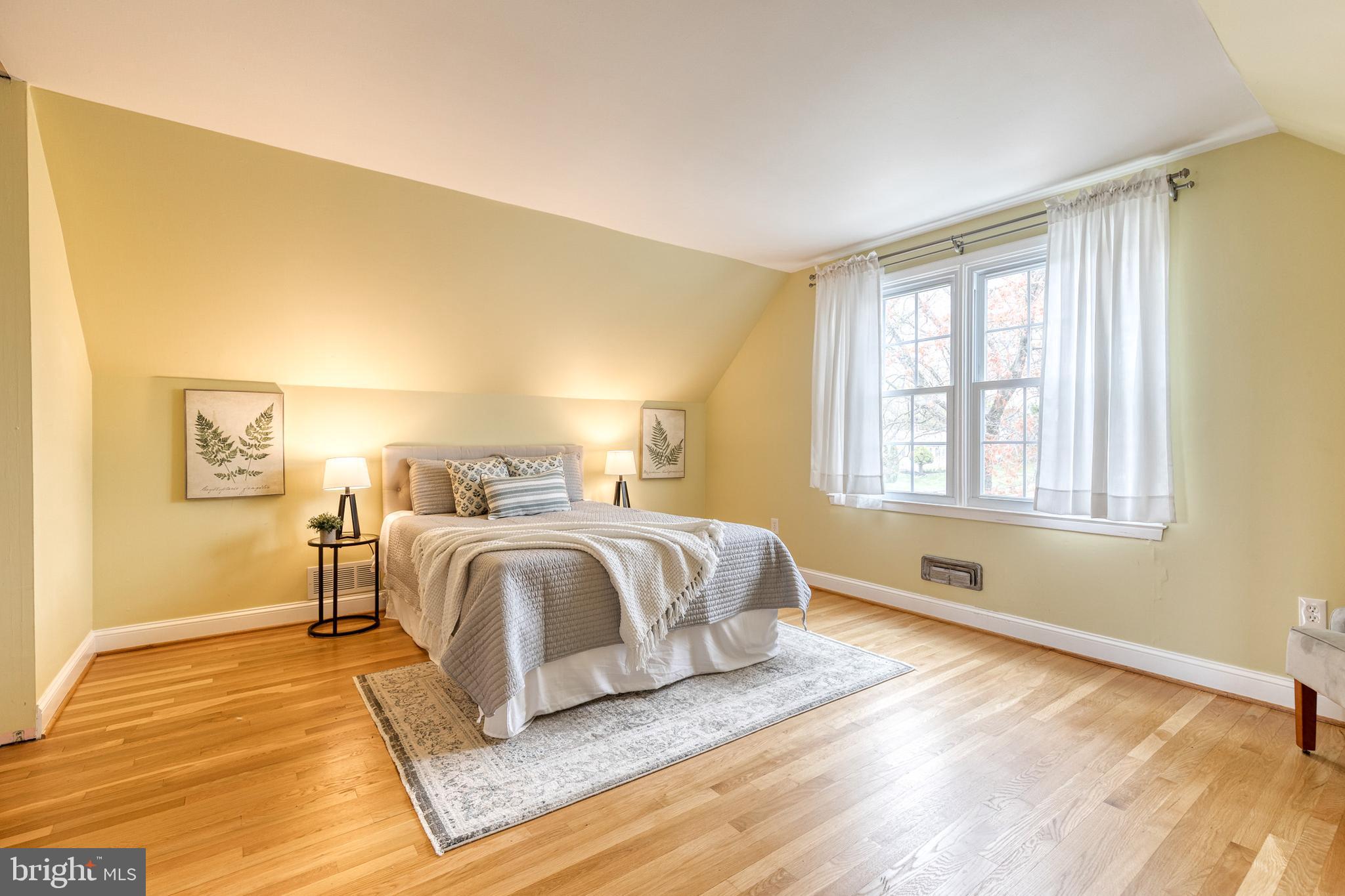 WESTVIEW PARK - Residential