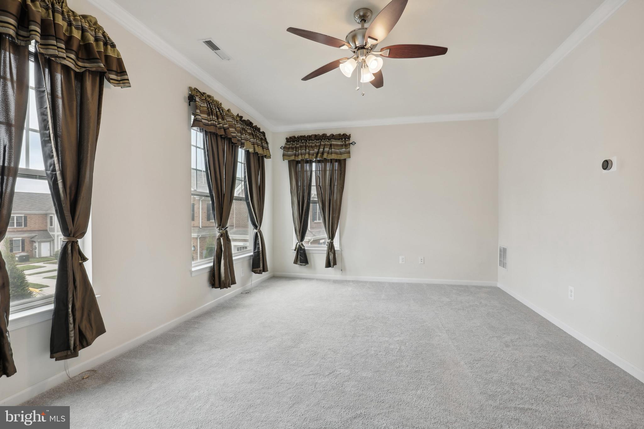 EAST GATE - Residential Lease