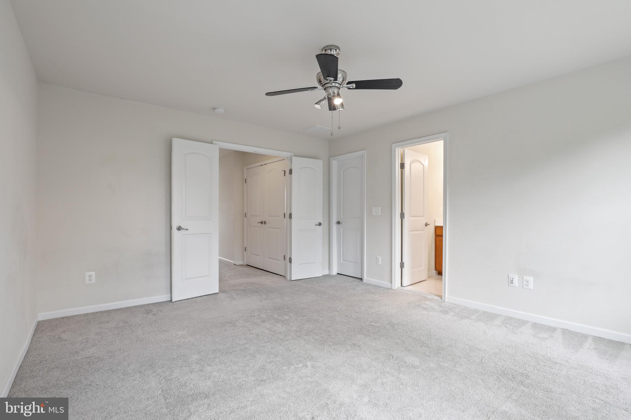 EAST GATE - Residential Lease