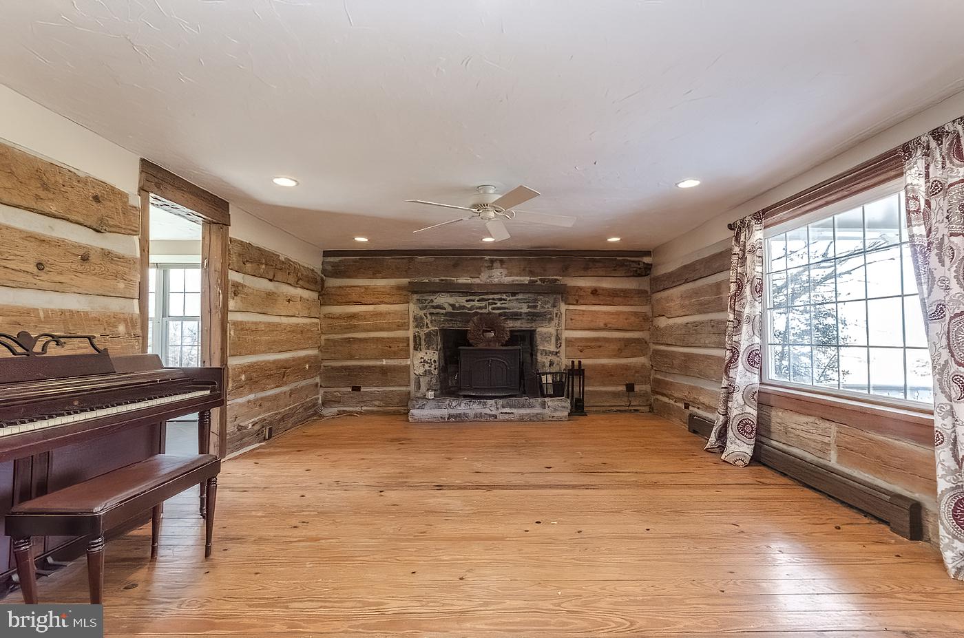 NEW MARKET - Residential