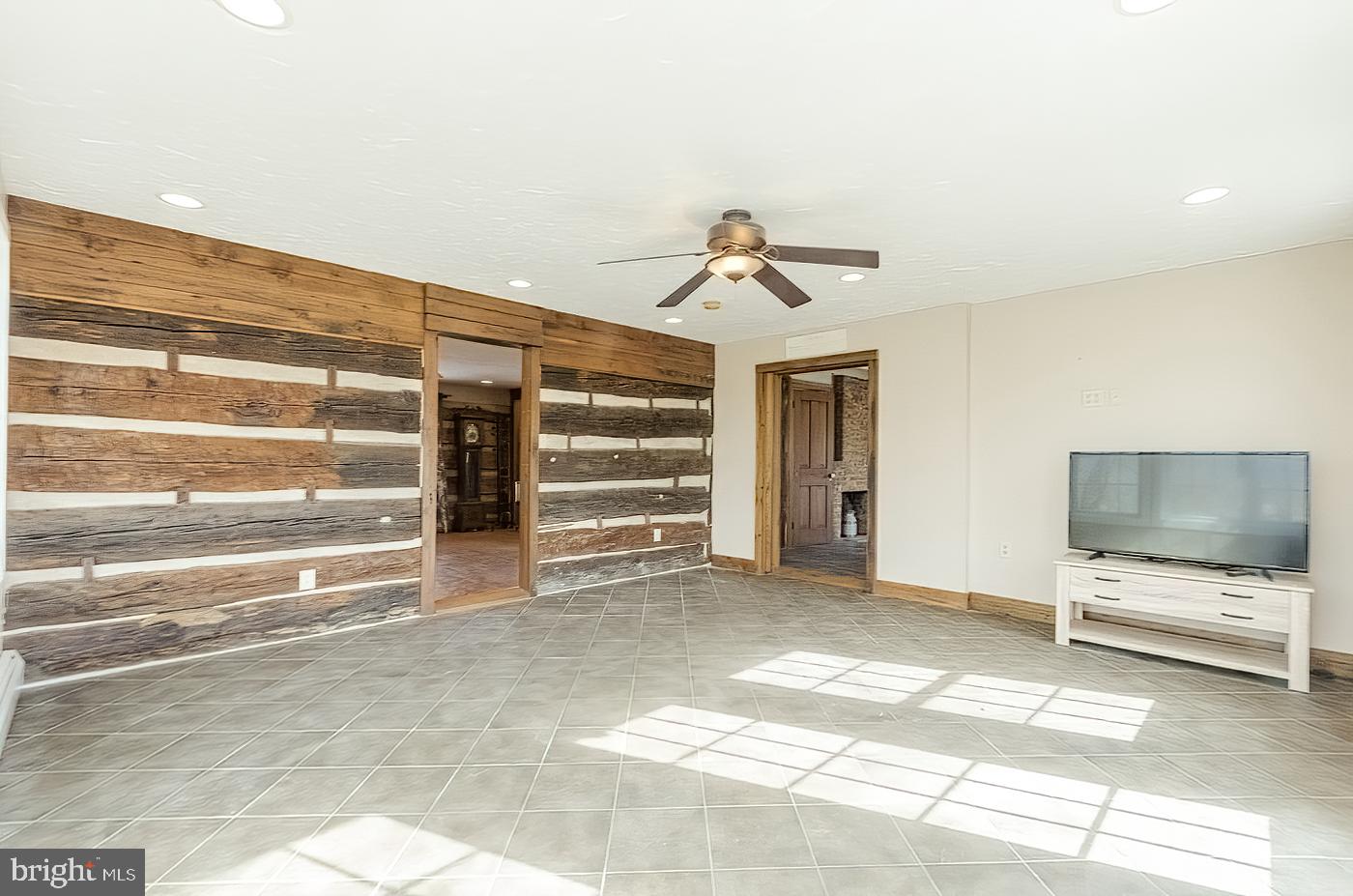 NEW MARKET - Residential