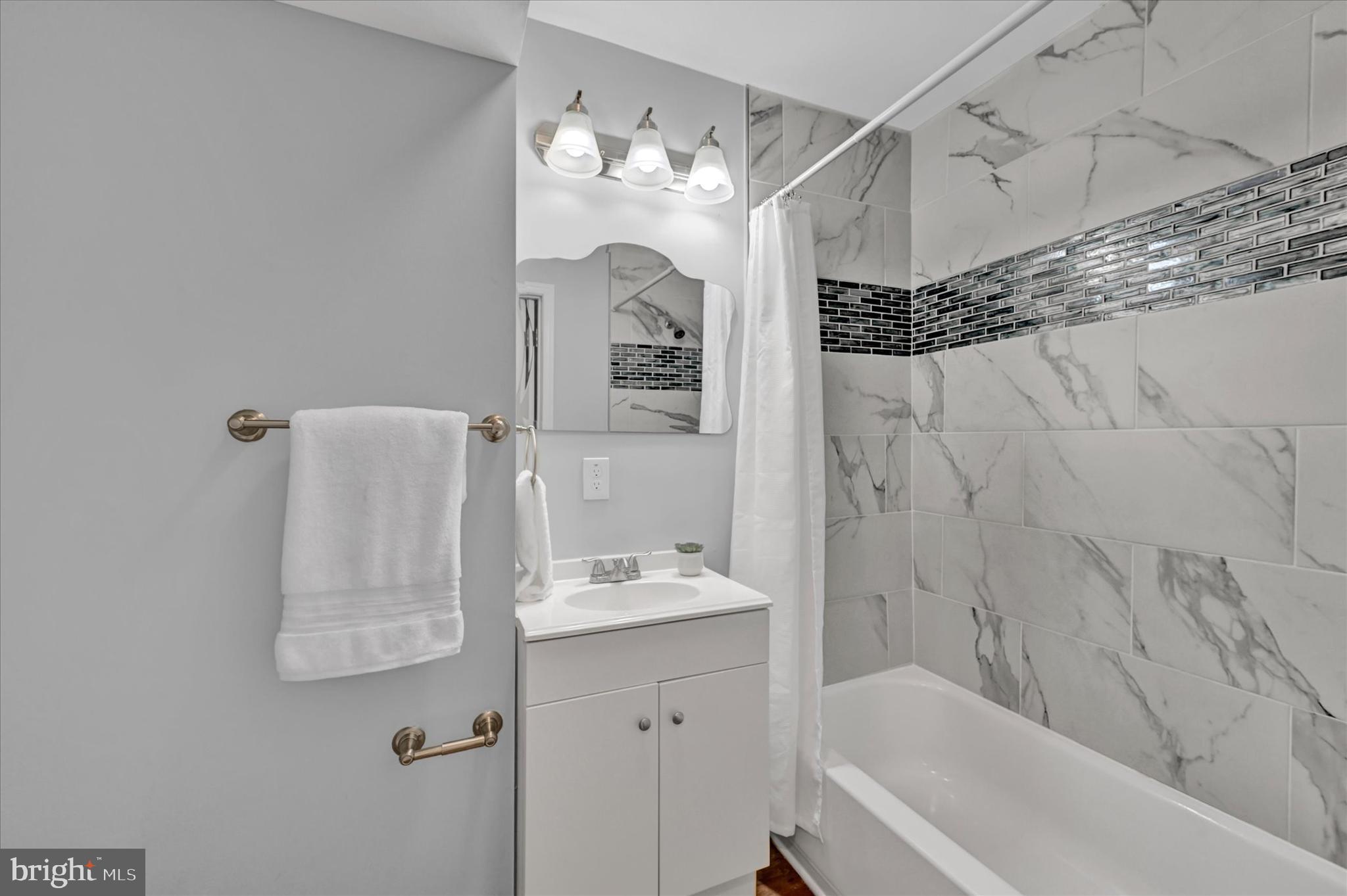 BROOKLYN - Residential