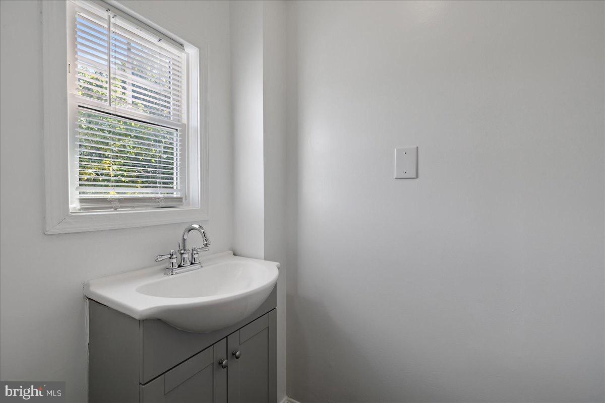 EDMONDSON - Residential