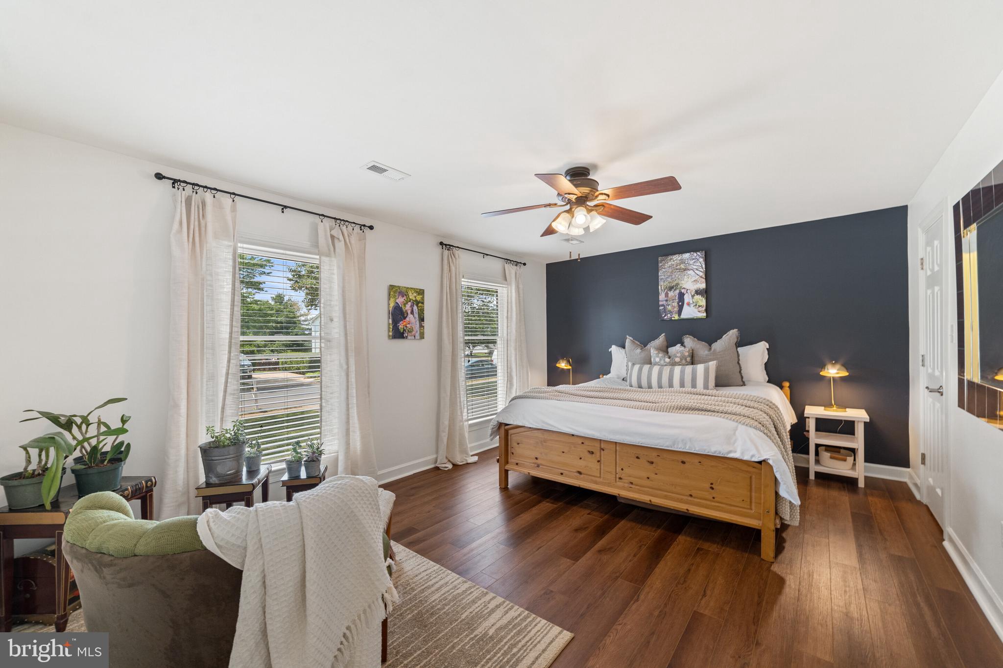 MEADFIELD - Residential