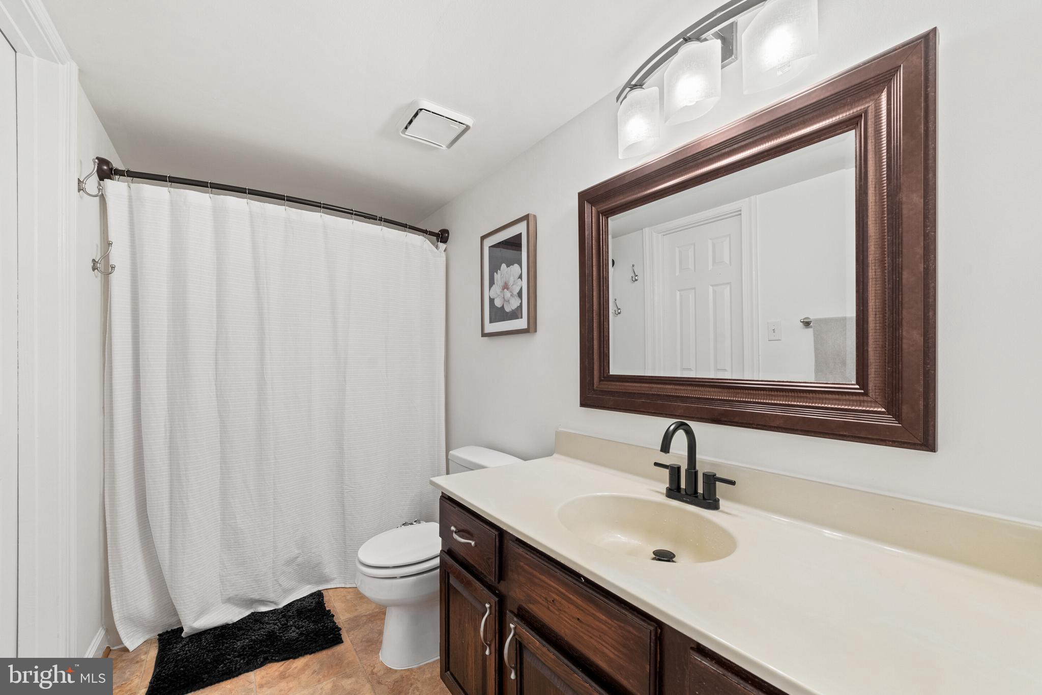 MEADFIELD - Residential