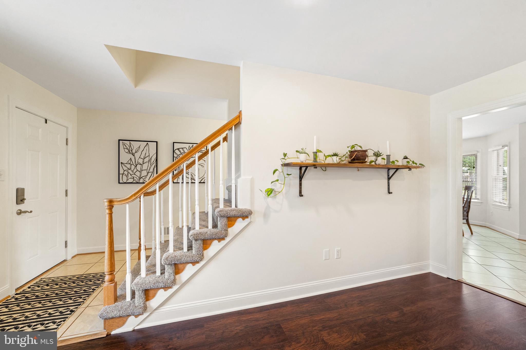 MEADFIELD - Residential