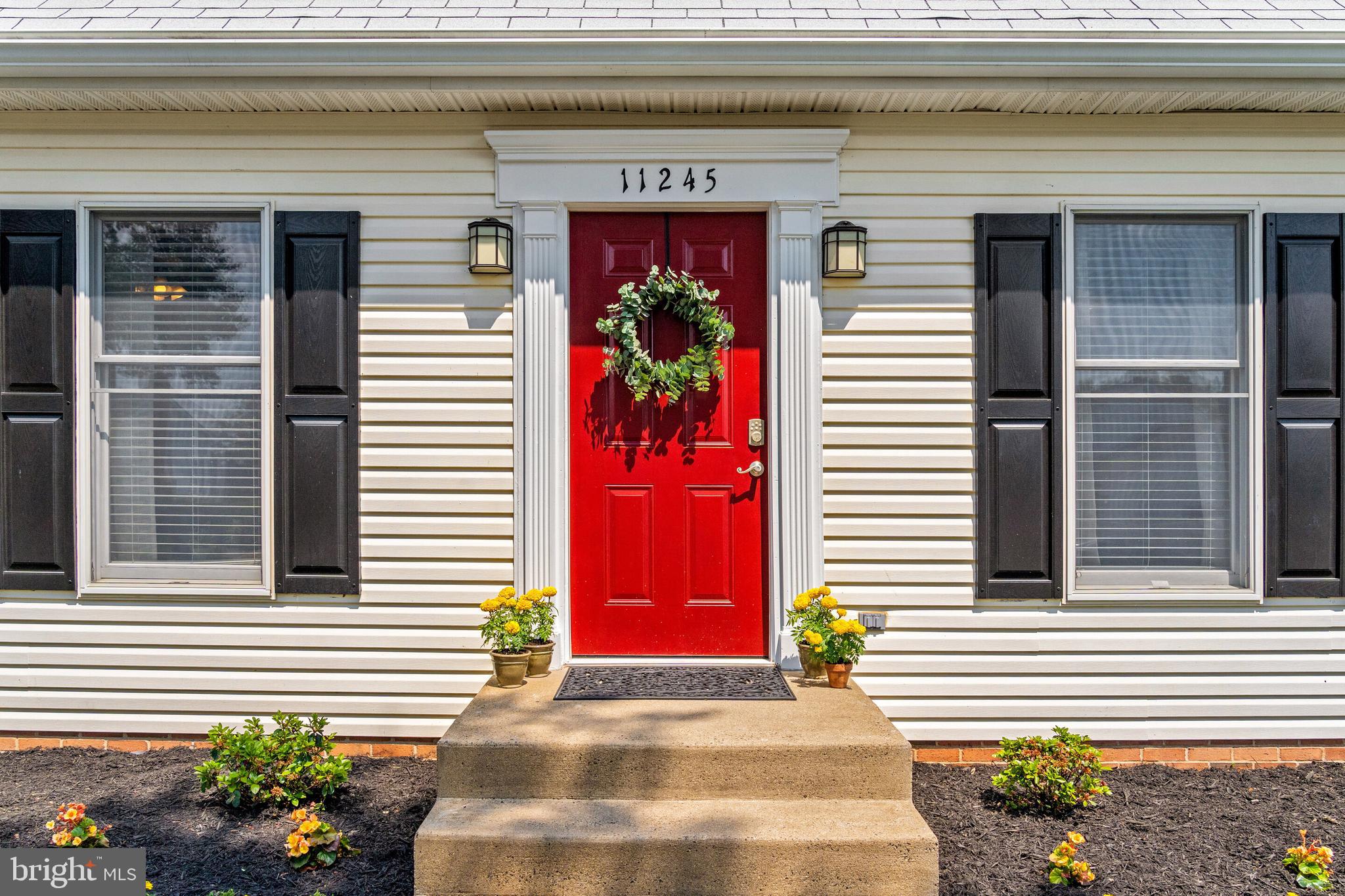 MEADFIELD - Residential