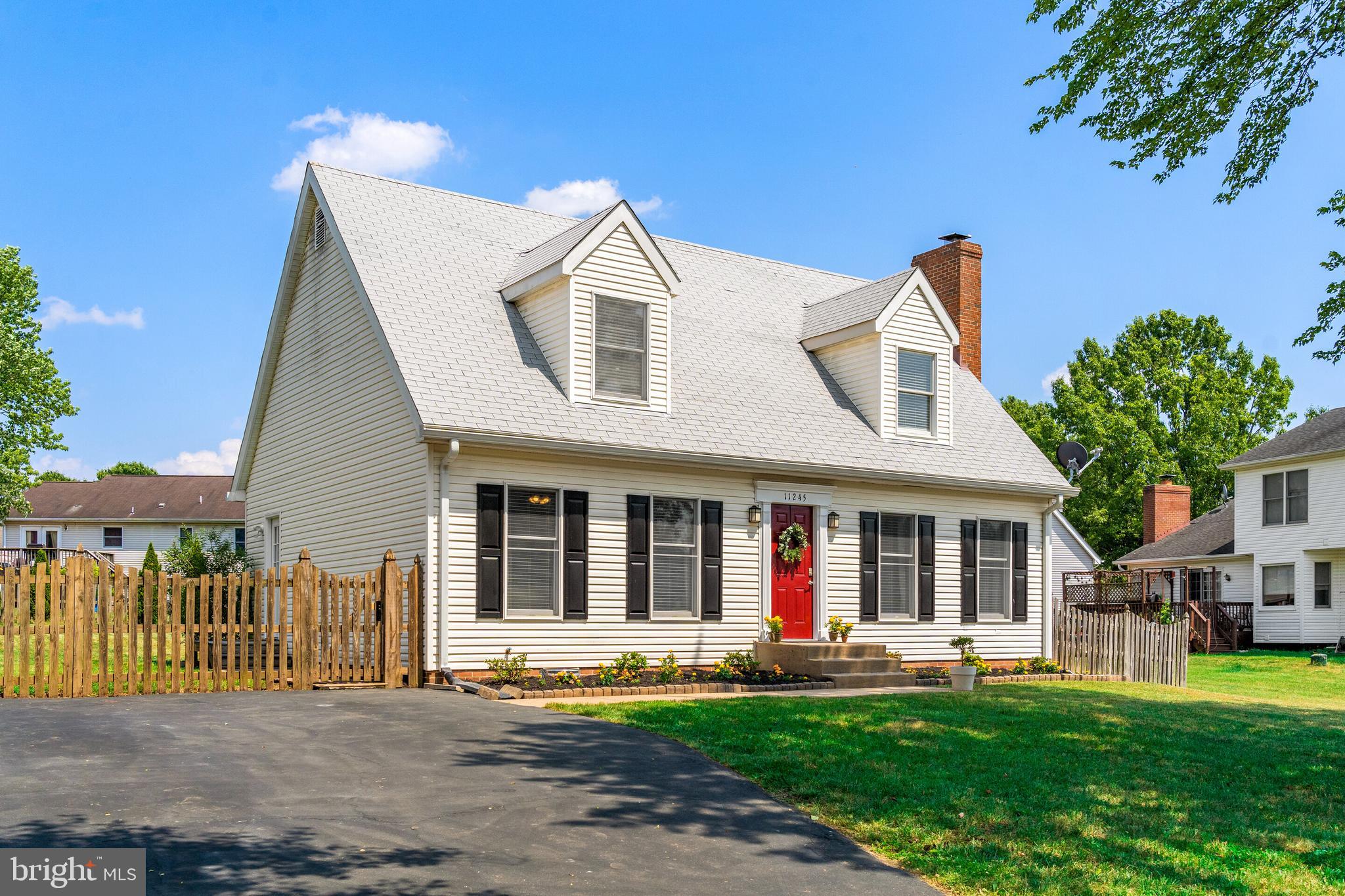 MEADFIELD - Residential